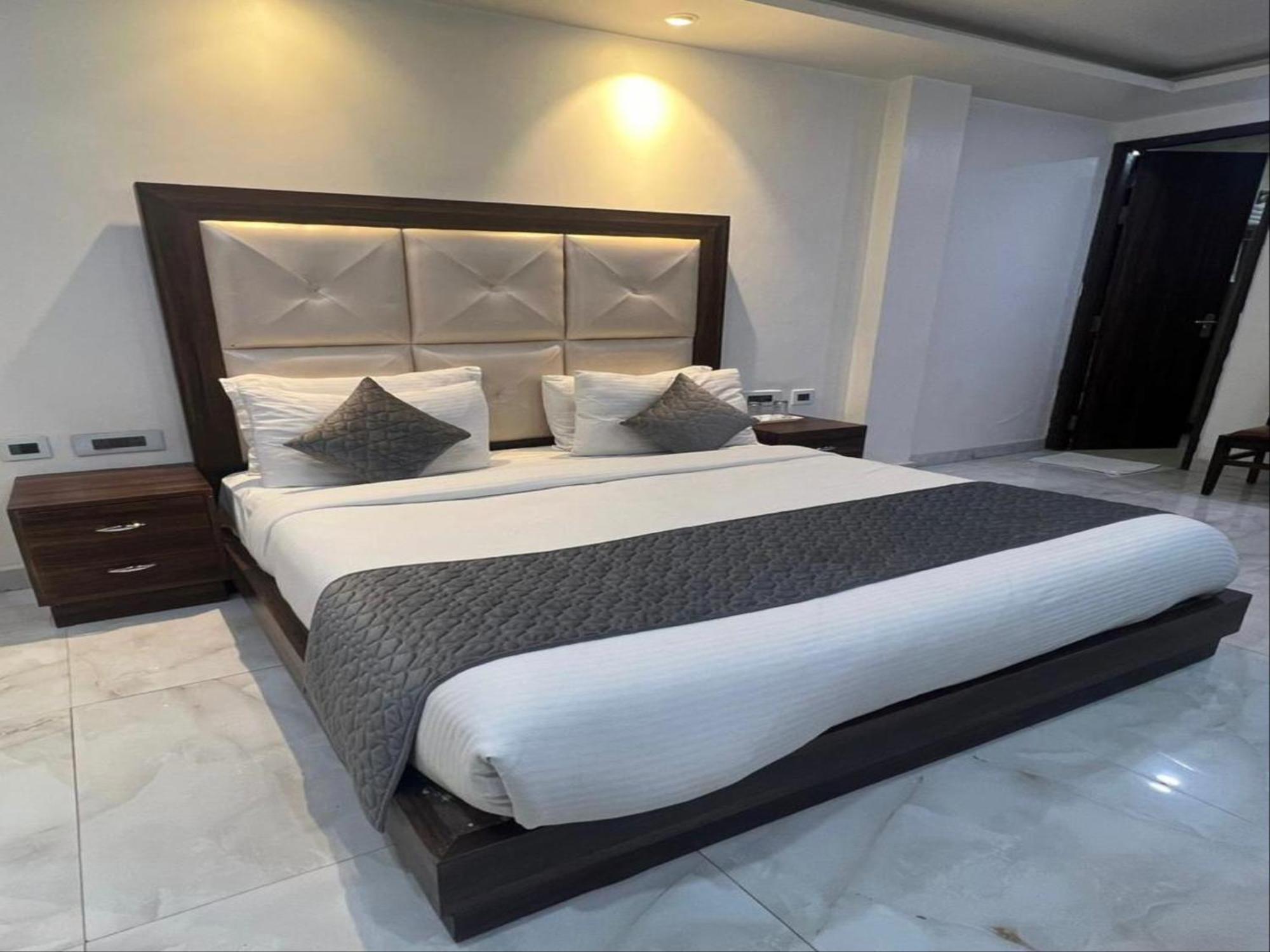 Hotel Nikko Palm Bliss - The Boutique 3*