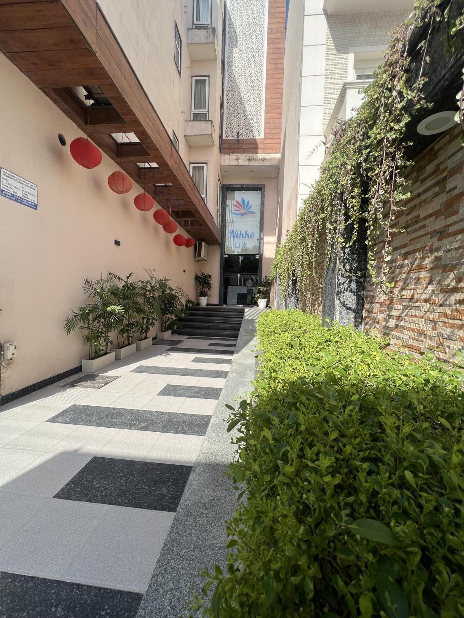 Nikko Palm Bliss - The Boutique 3* Gurgaon