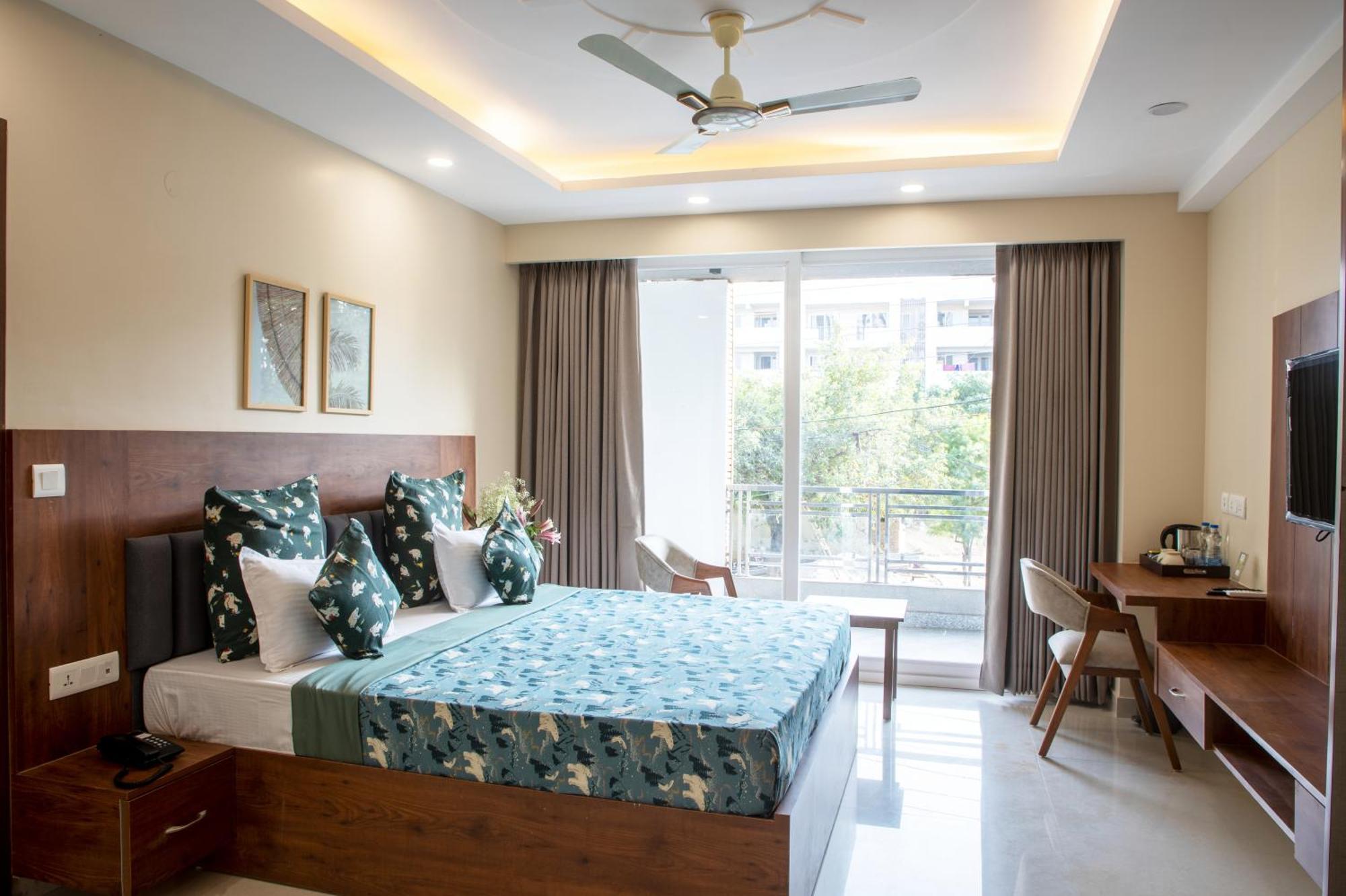 Hotel Perch Arbor Cyber 3*