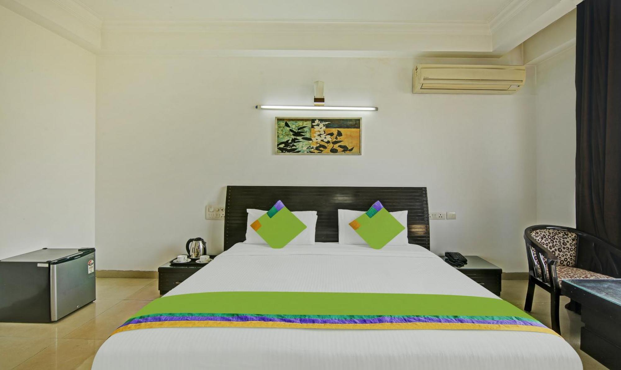 Blue Moon Residency & Restaurant Hotel