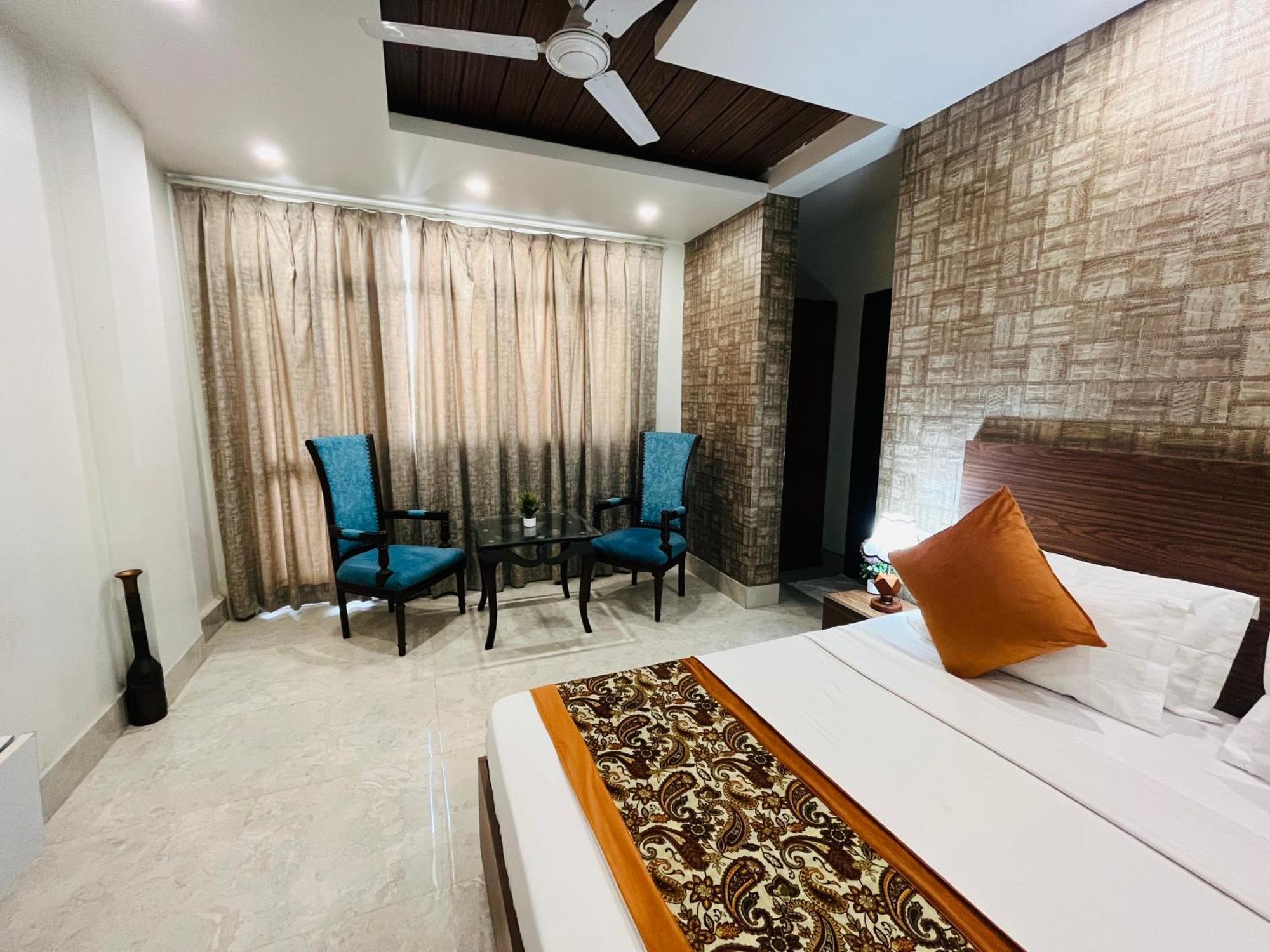 Hotel Dayal Regency, Shushant Lok Sector 29, Near Fortis Hospital