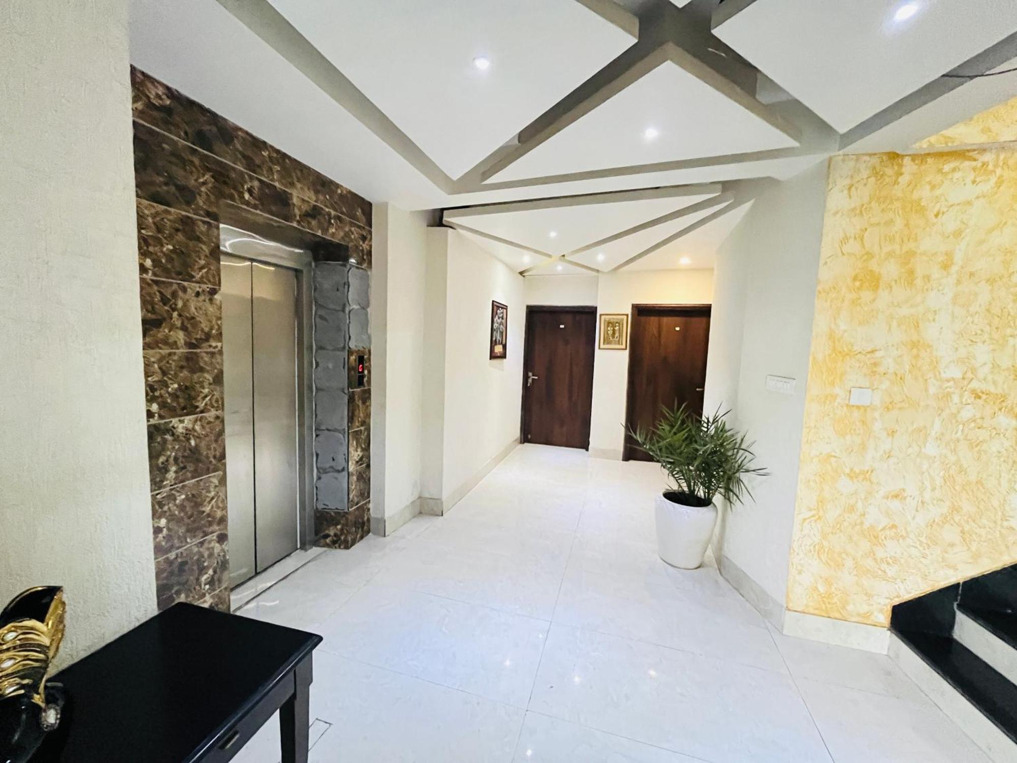 Hotel Dayal Regency, Shushant Lok Sector 29, Near Fortis Hospital