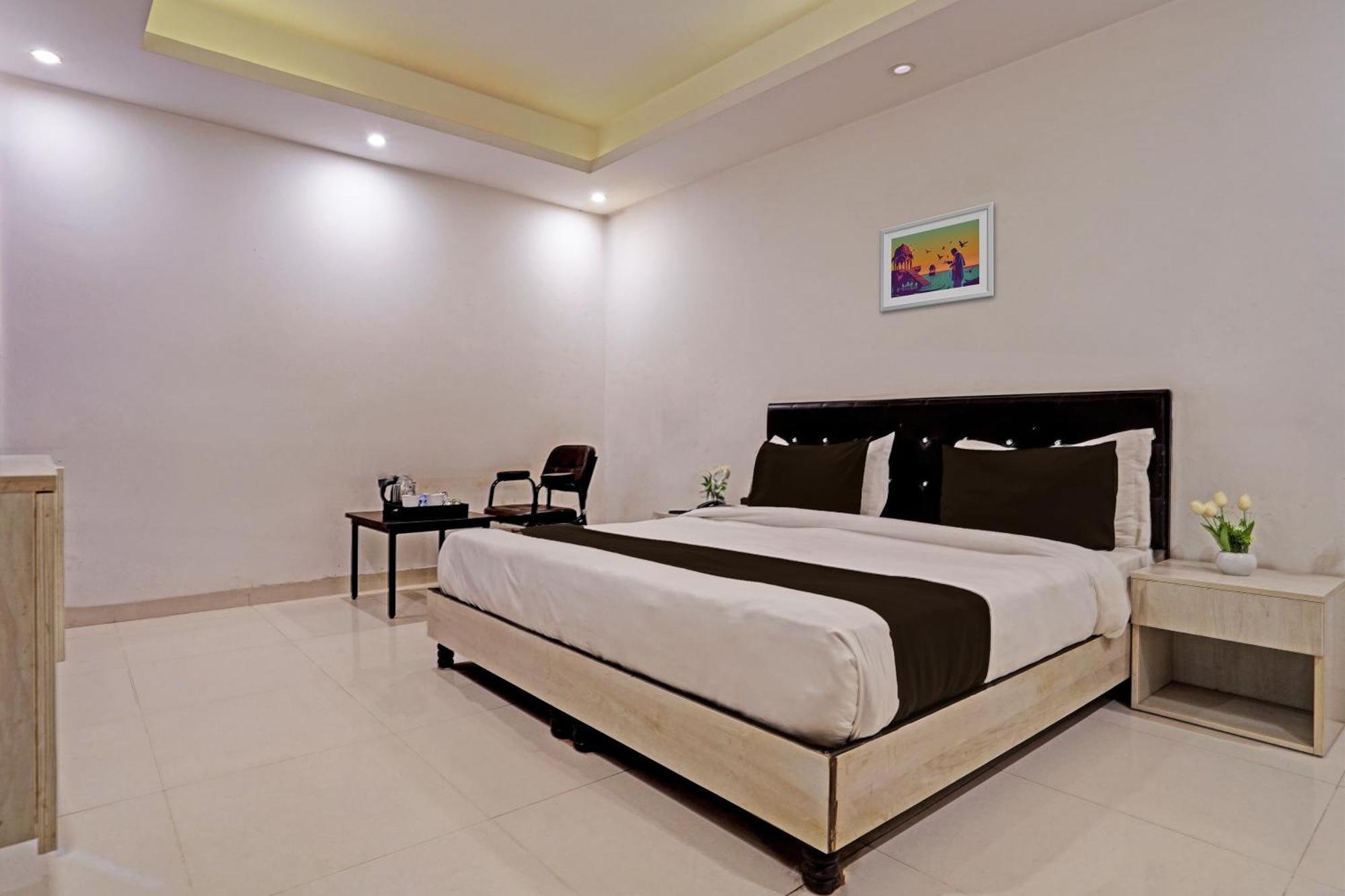O Babil Palace Near Omaxe Celebration Mall Hotel 4*