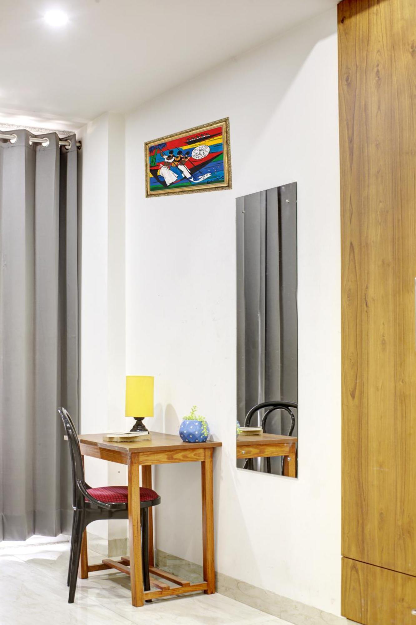 Bed & Breakfast Niketan Medanta Service - A Boutique *