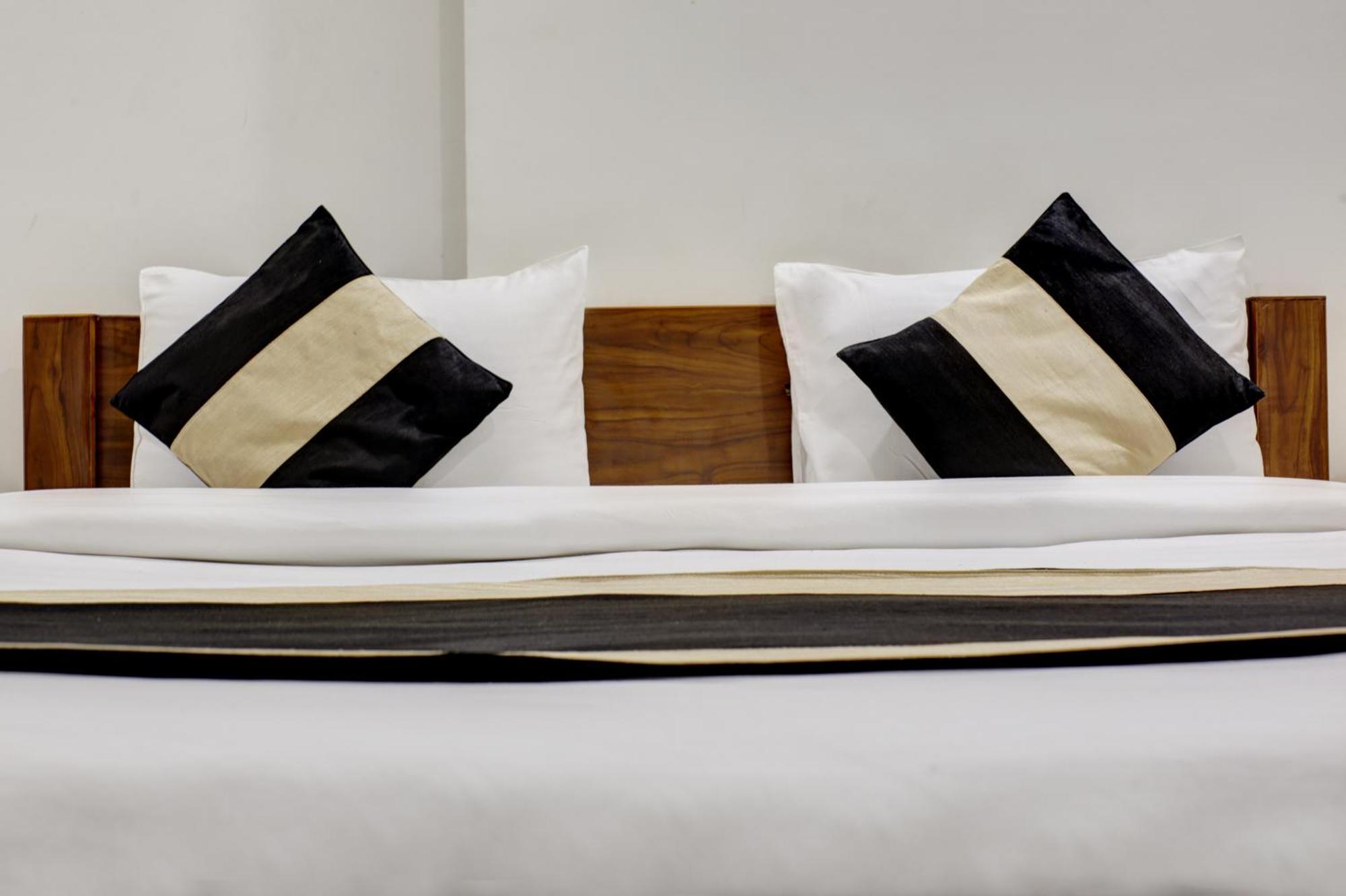Niketan Medanta Service - A Boutique Bed & Breakfast Gurgaon