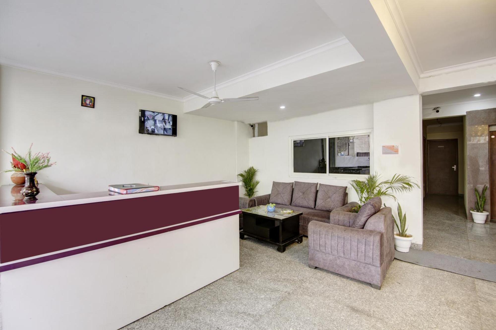 Niketan Medanta Service - A Boutique *