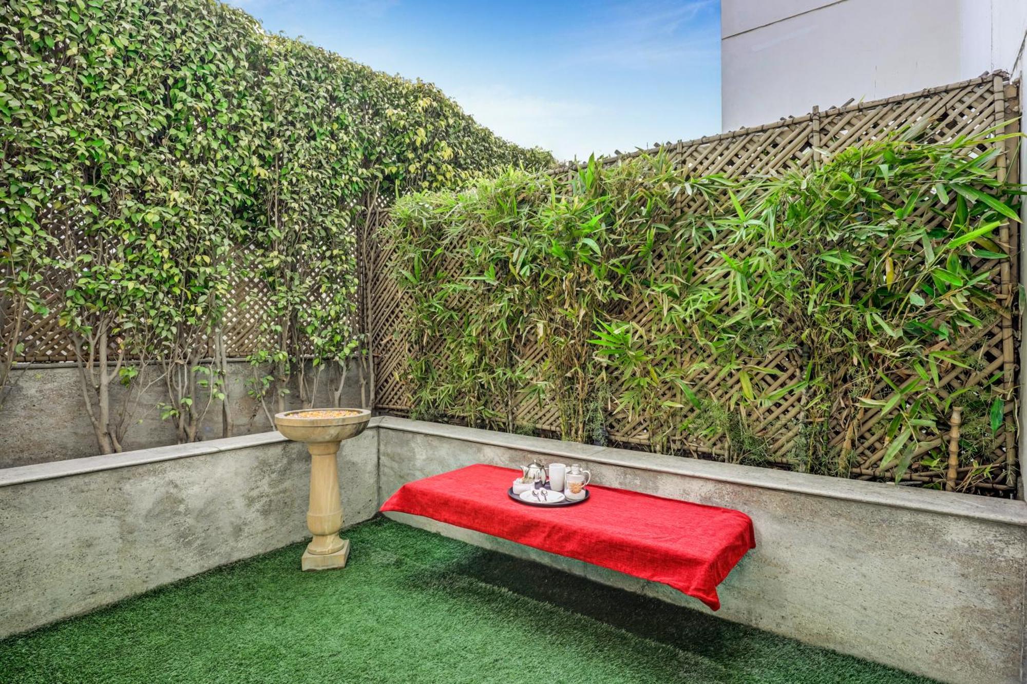 Lemon Tree Premier Center 4* Gurgaon