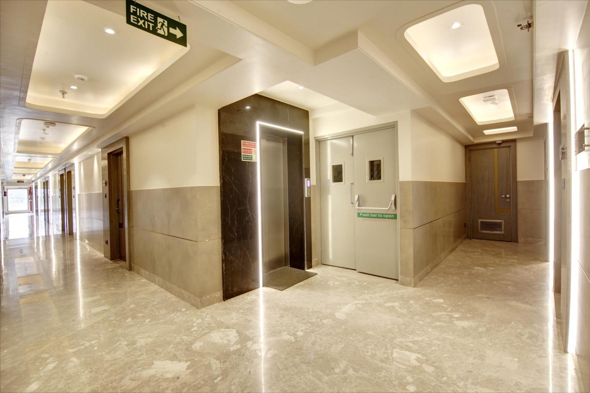 Stepstones And Inn-dlf Phase 3 Hotel Gurgaon
