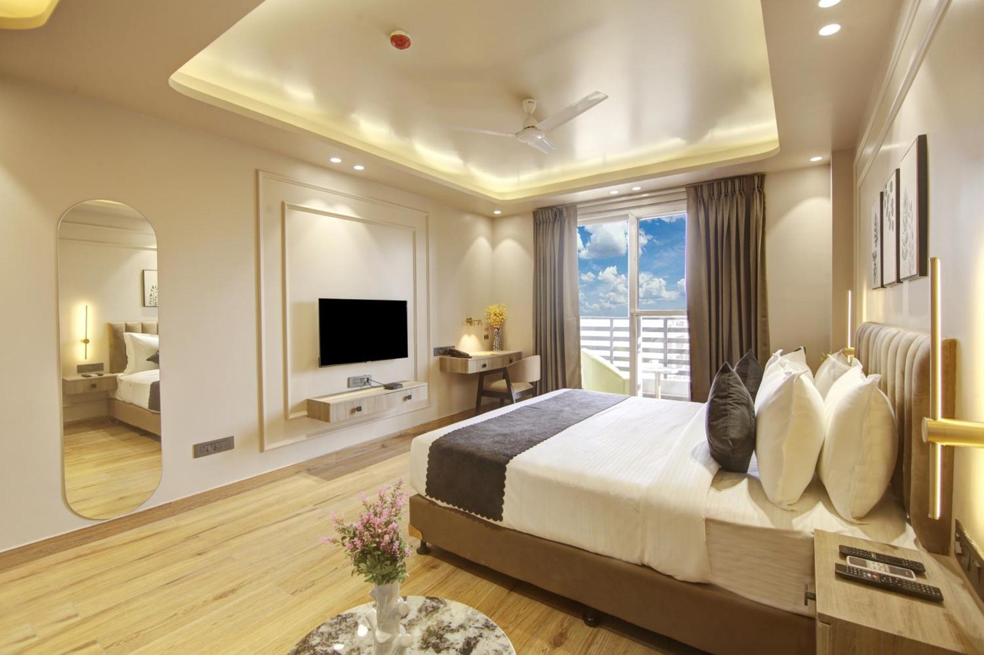 Saltstayz Premier - Near Golf Course Road & Sector 57 Gurgaon