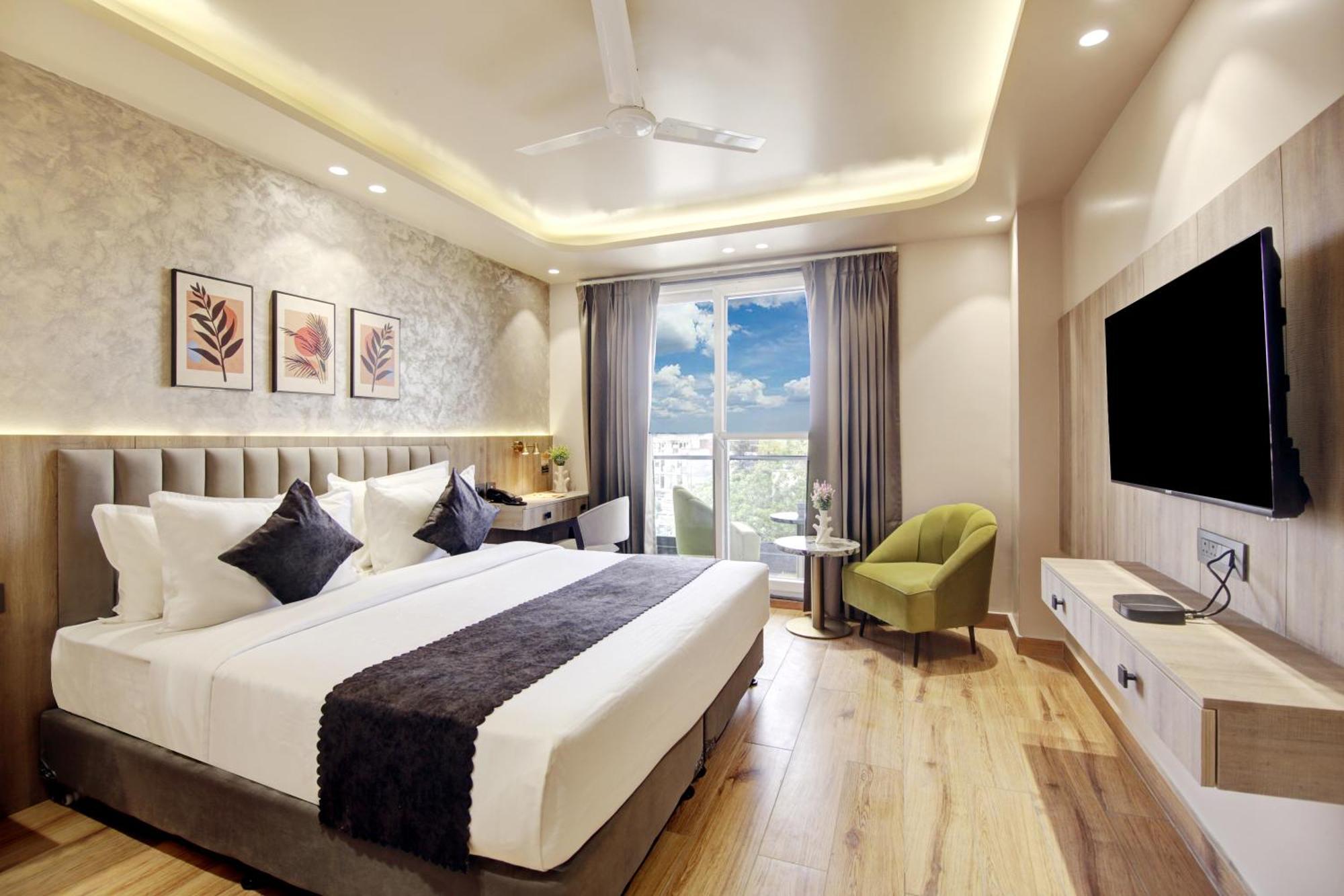 Hotel Saltstayz Premier - Near Golf Course Road & Sector 57 Gurgaon