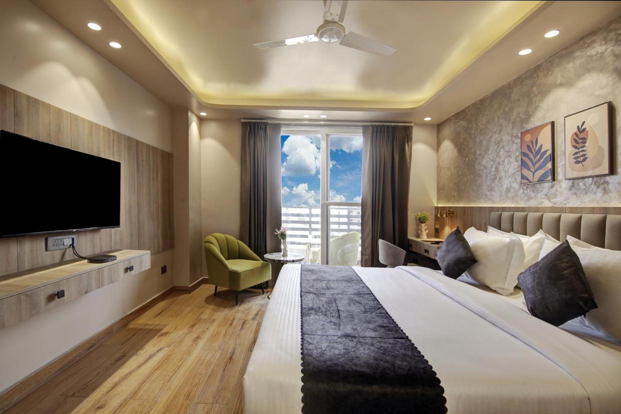 Saltstayz Premier - Near Golf Course Road & Sector 57 4* Gurgaon