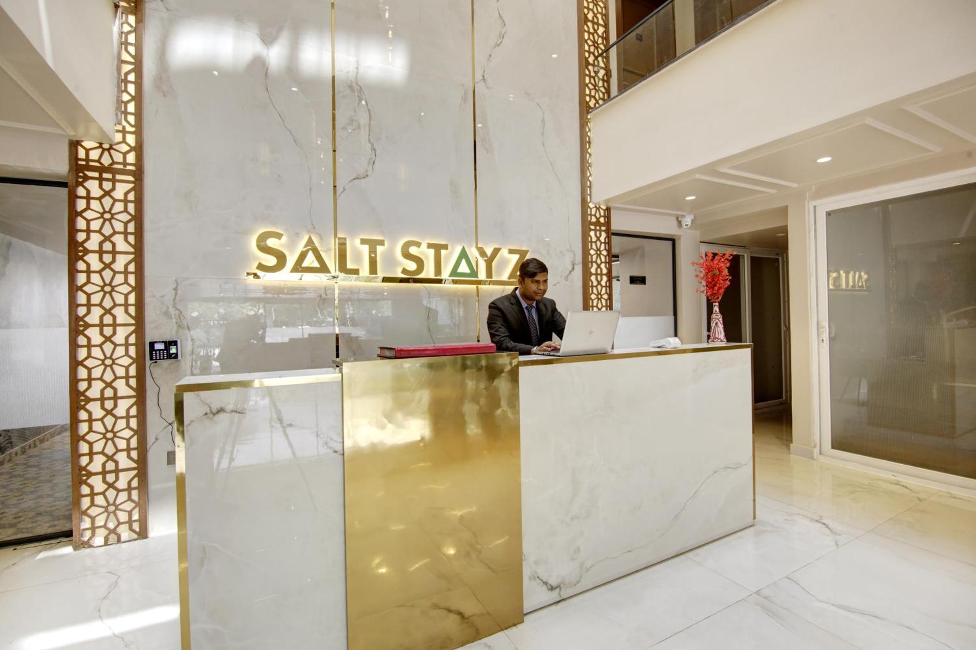 Saltstayz Premier - Near Golf Course Road & Sector 57 Gurgaon