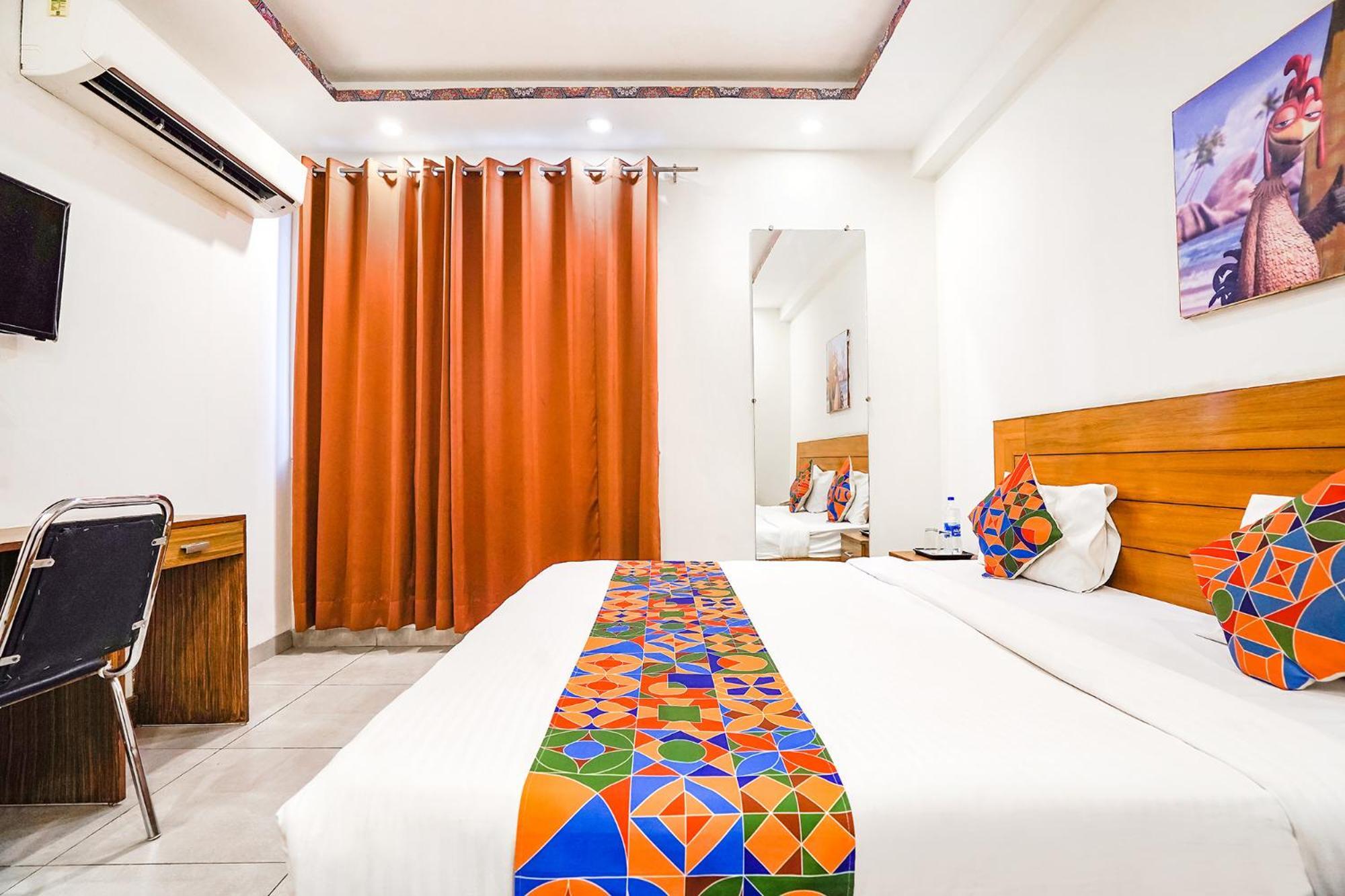 Fabhotel Emoji Hotel