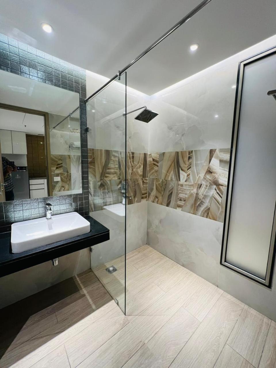 Luxury Key 10 Apartment