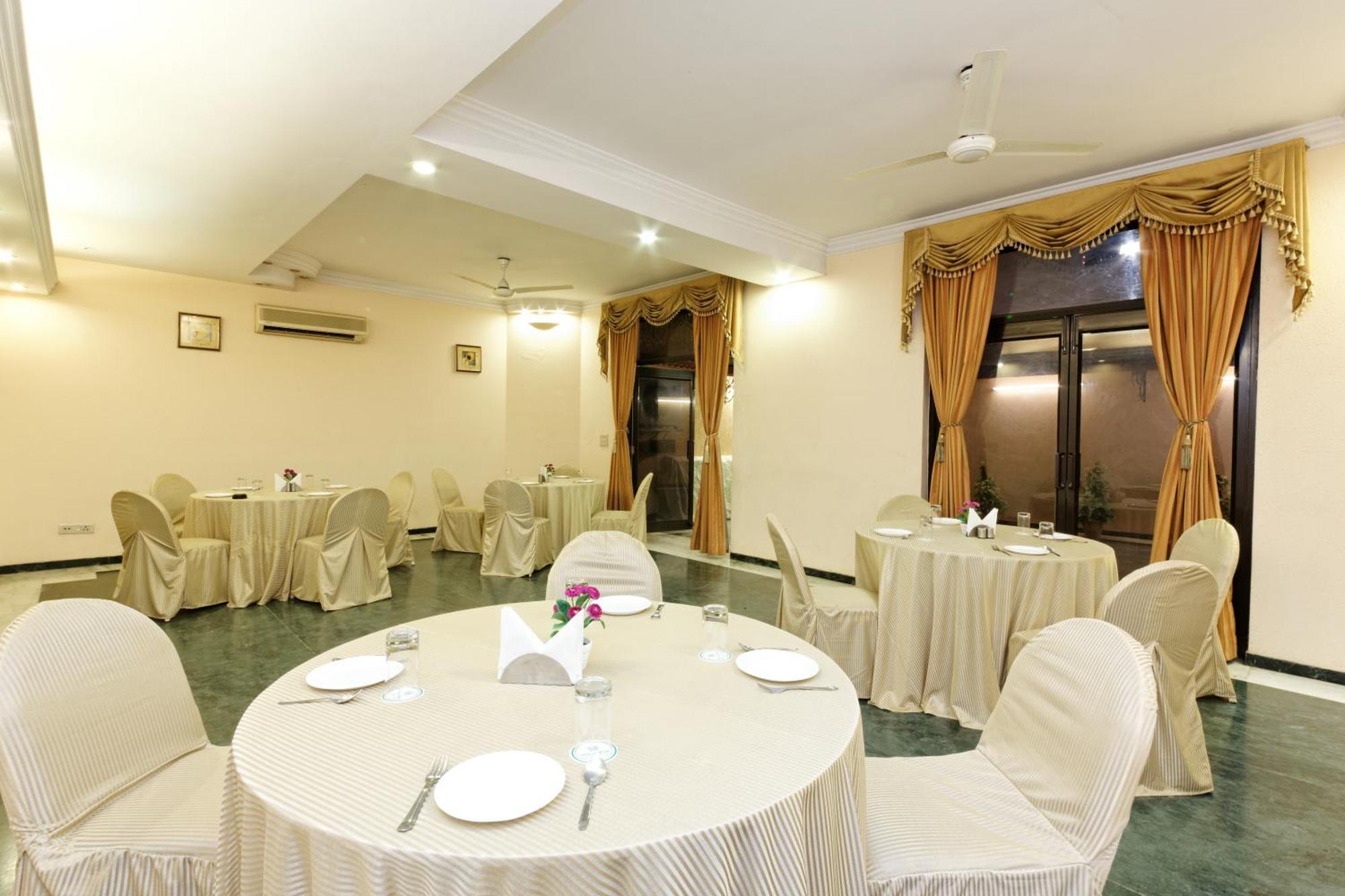 Silver Oak Guest house Gurgaon