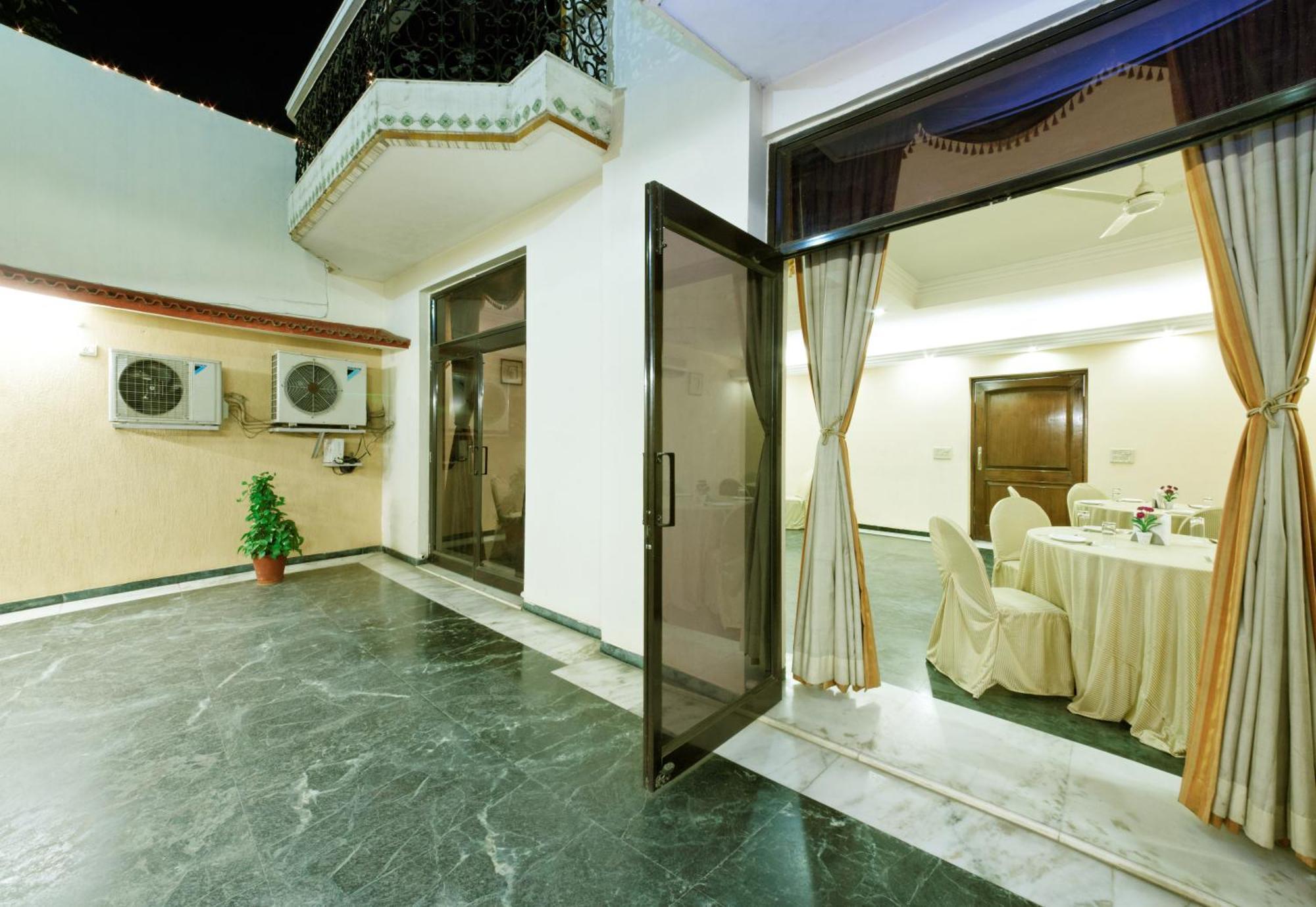 Silver Oak Guest house 3*