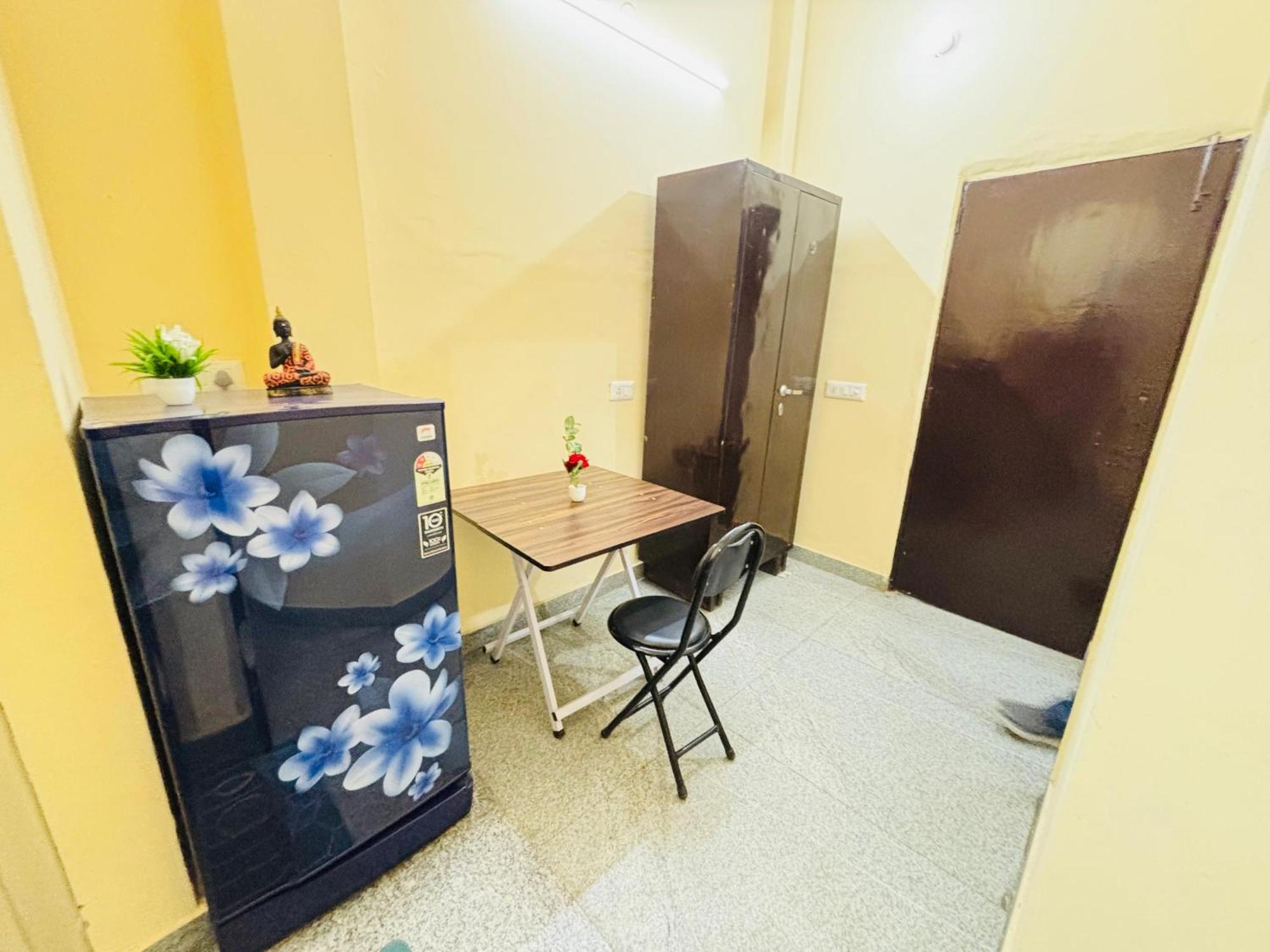 Nearby Madanta Hospital Apartment *