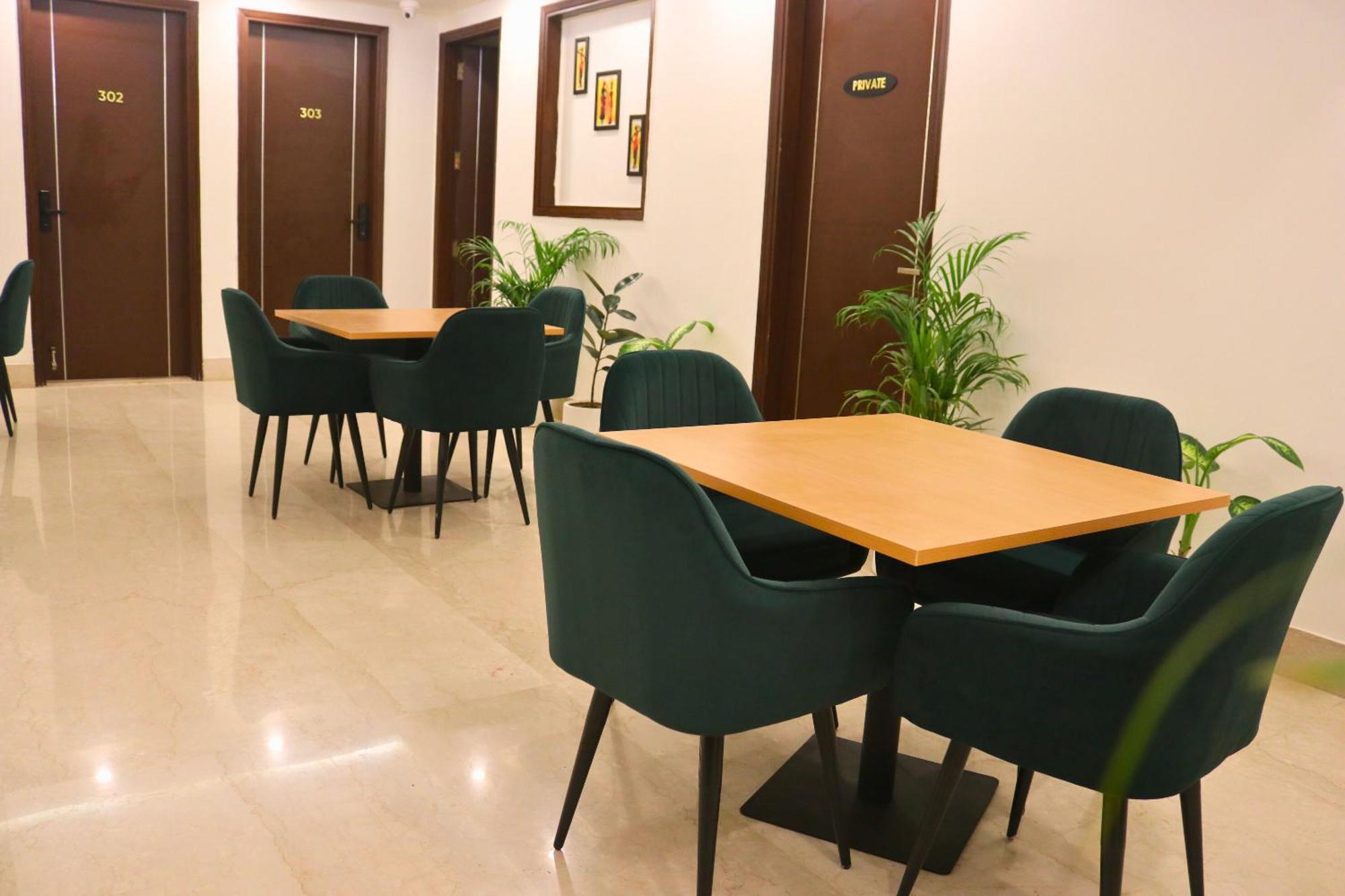 Ava And Corporate Golf Course Road, Gurgaon