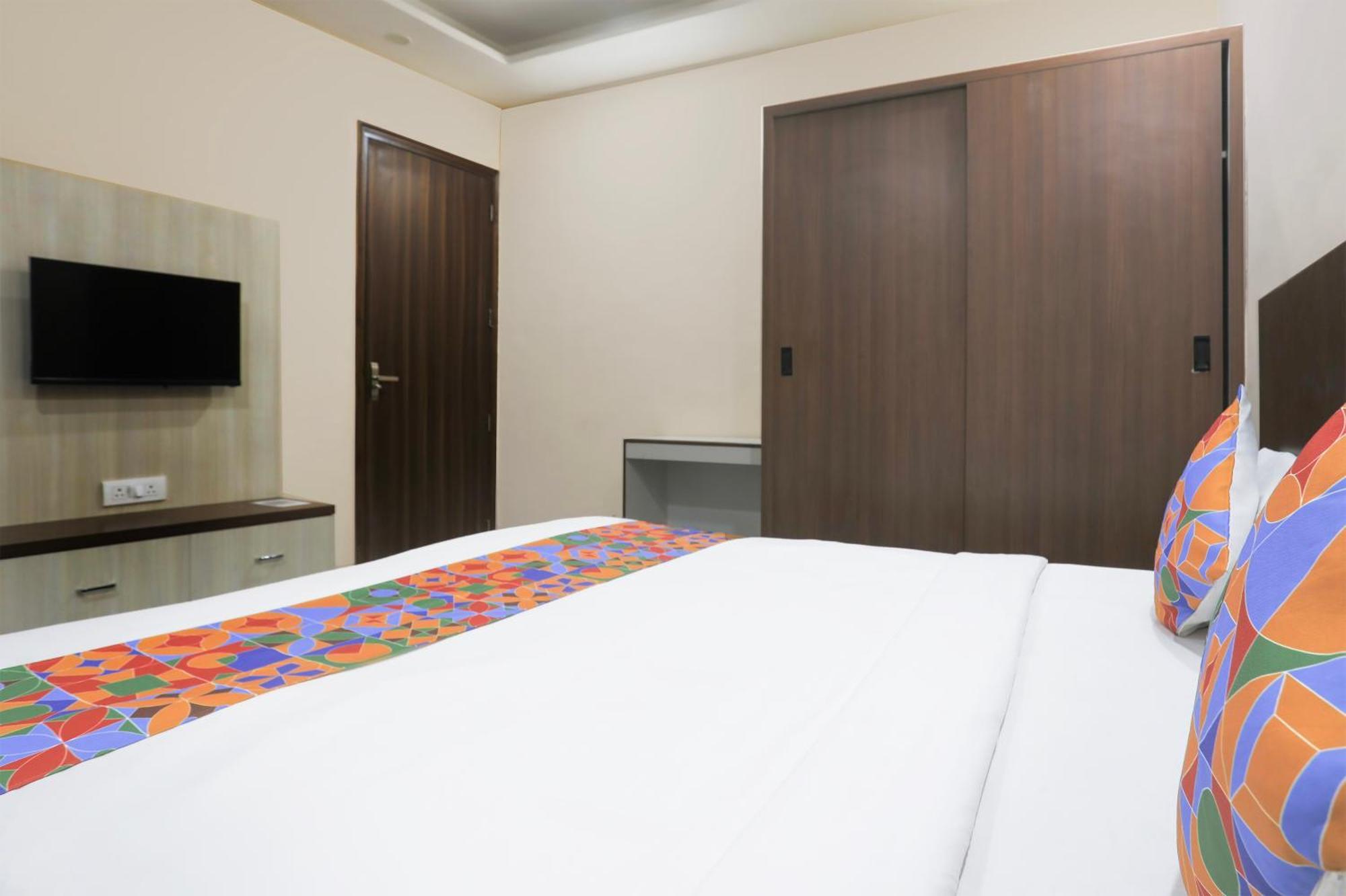 Fabhotel Bliss Premium Hotel Gurgaon