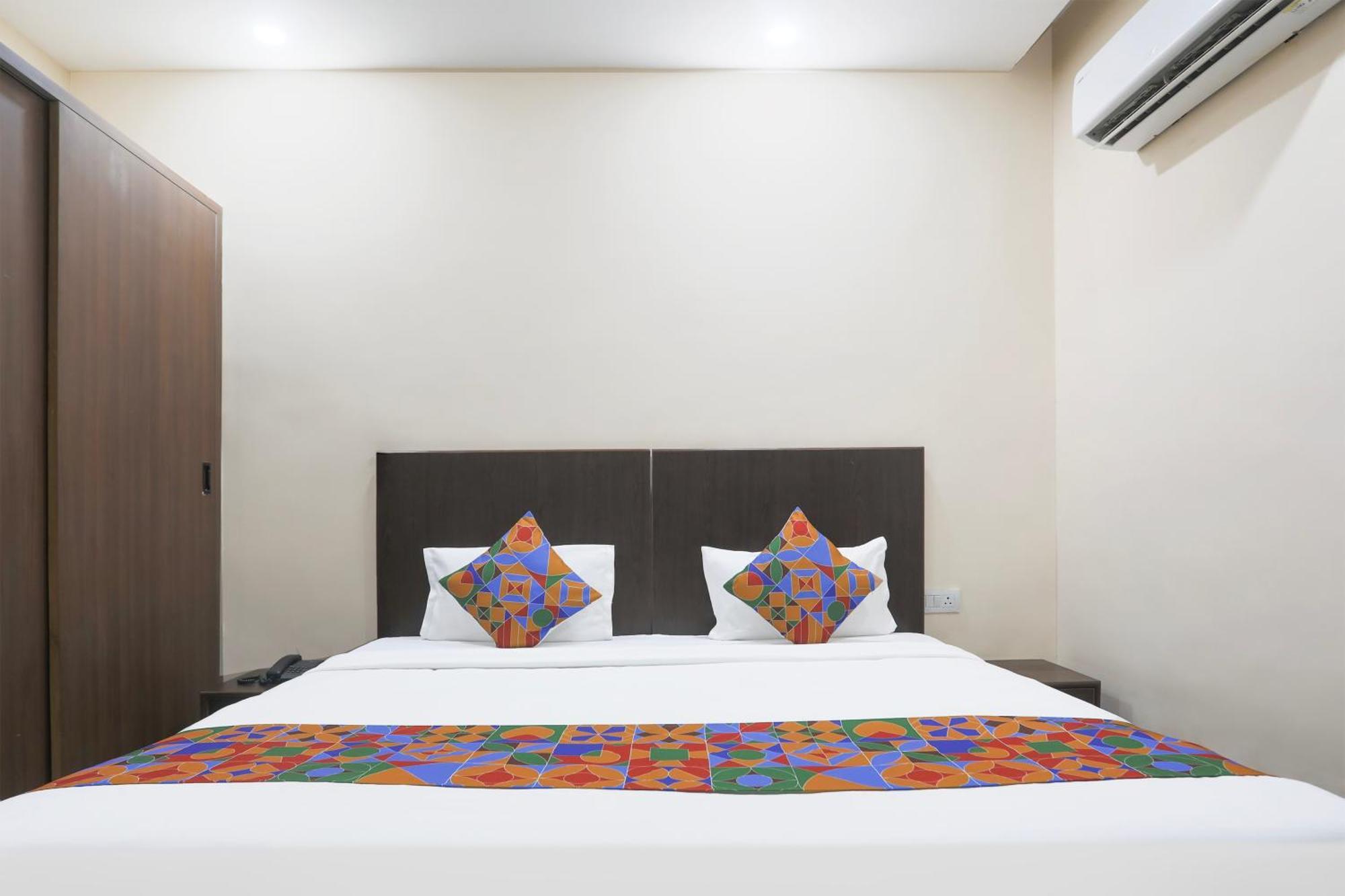 Hotel Fabhotel Bliss Premium Gurgaon