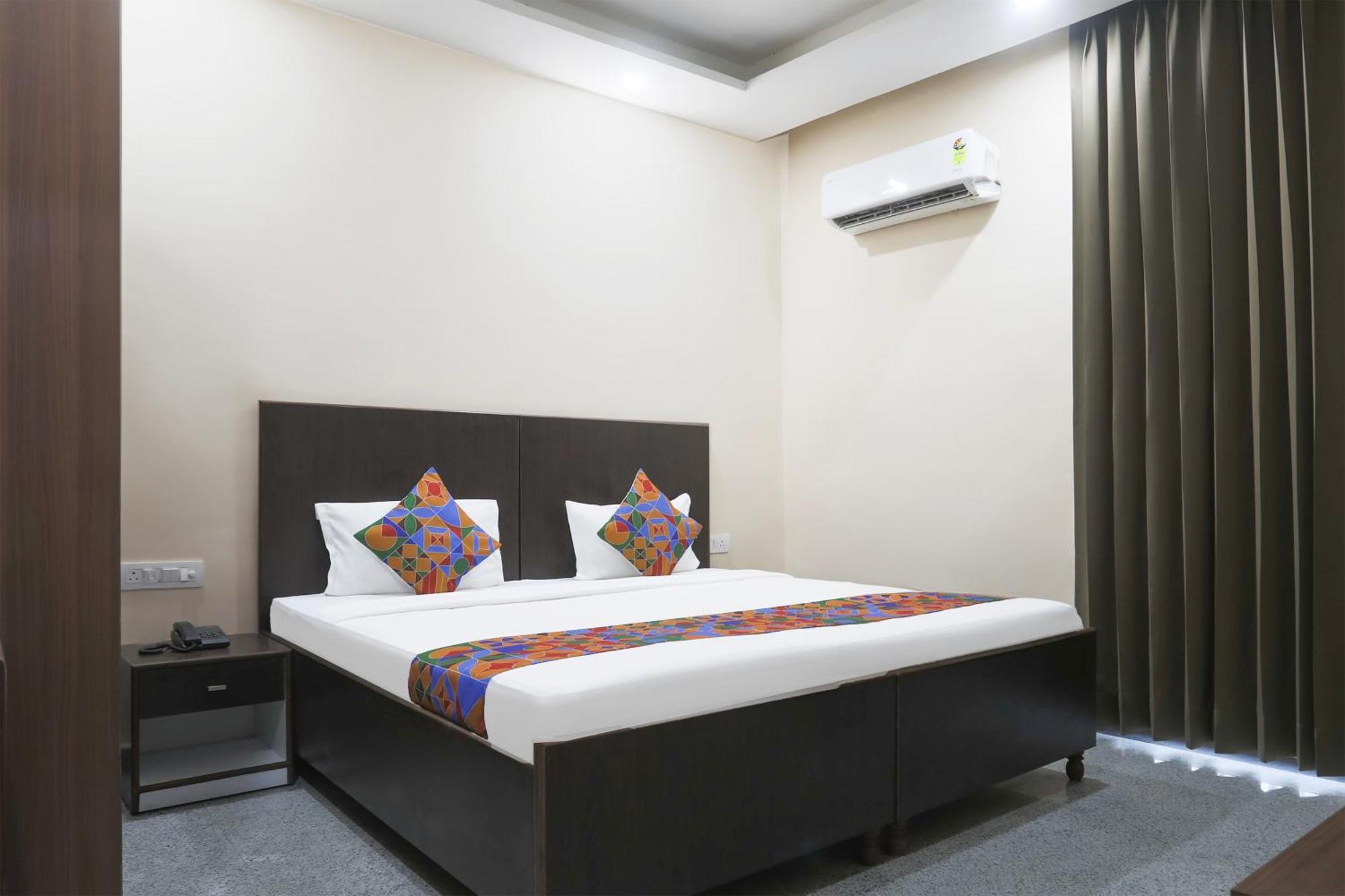 Fabhotel Bliss Premium Hotel Gurgaon