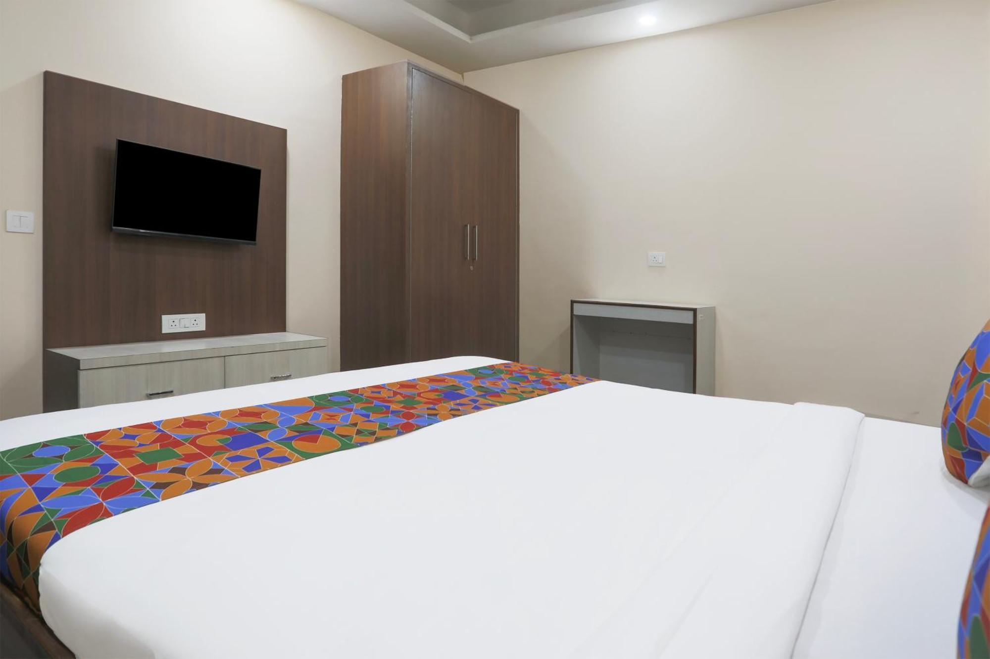 Hotel Fabhotel Bliss Premium 3*