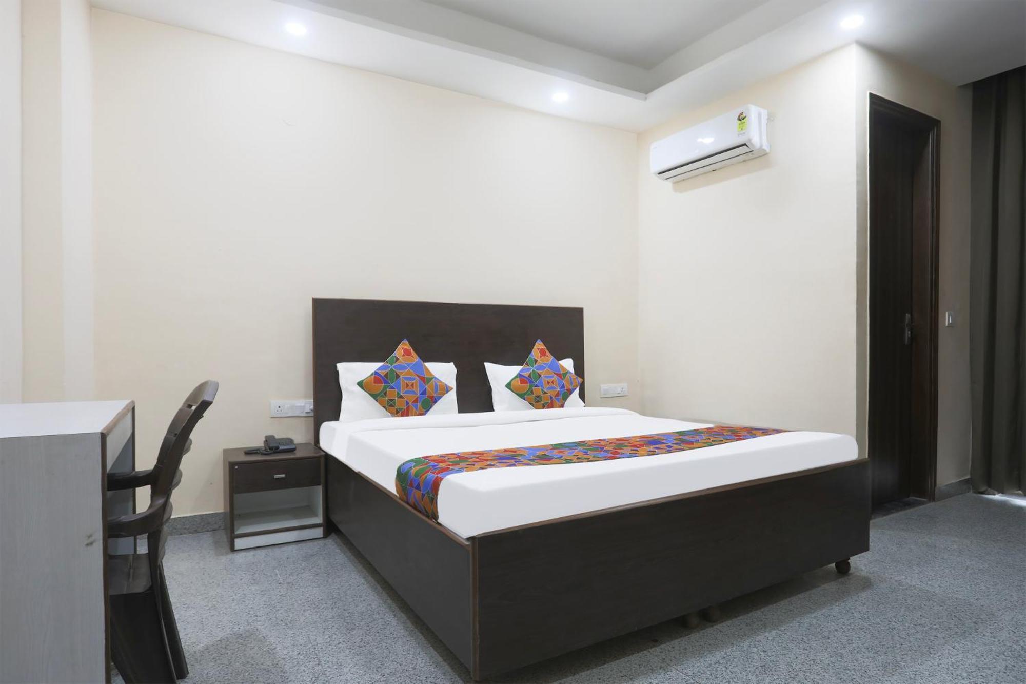 Hotel Fabhotel Bliss Premium Gurgaon