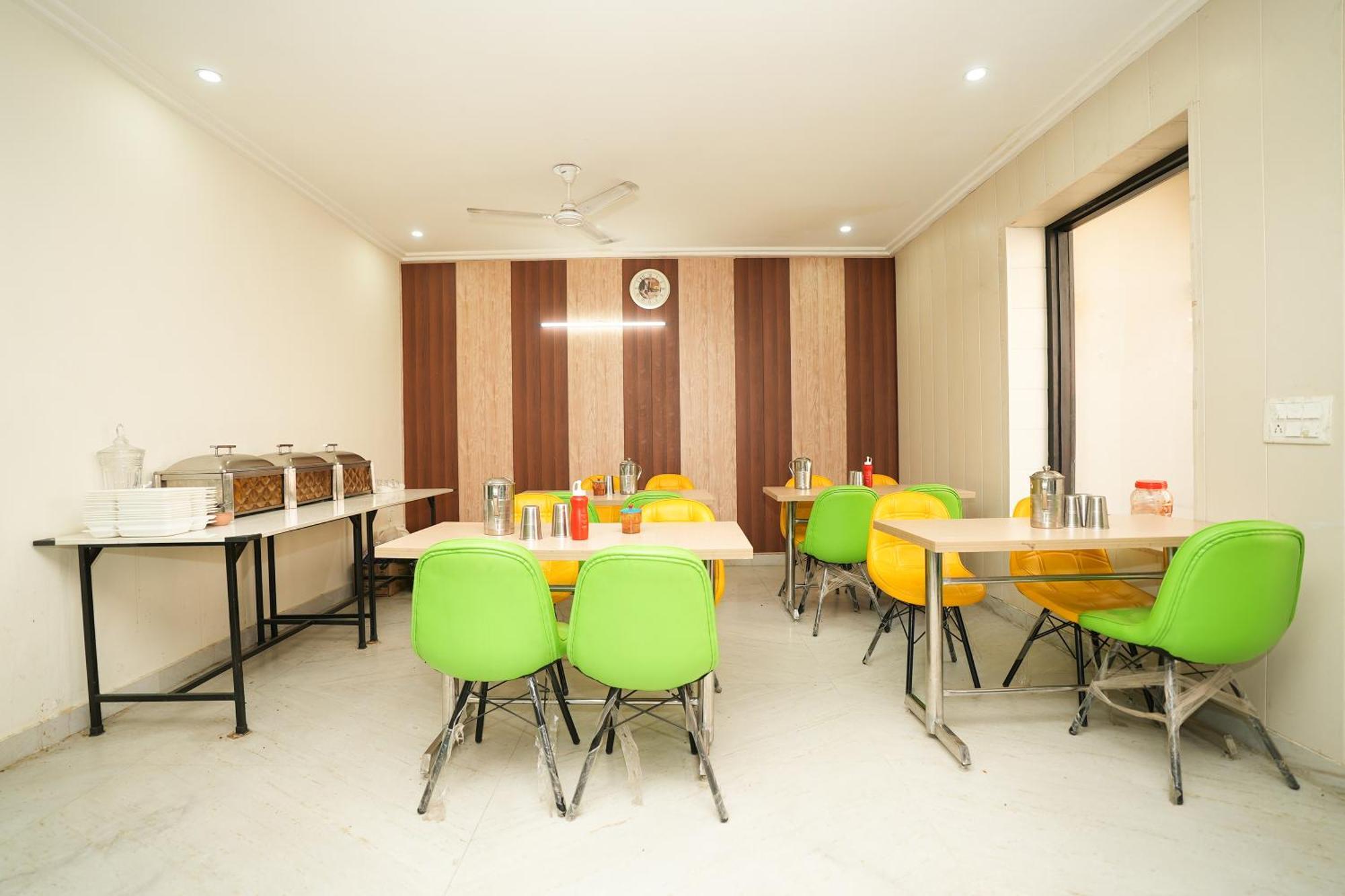 A.p Residency 3* Gurgaon