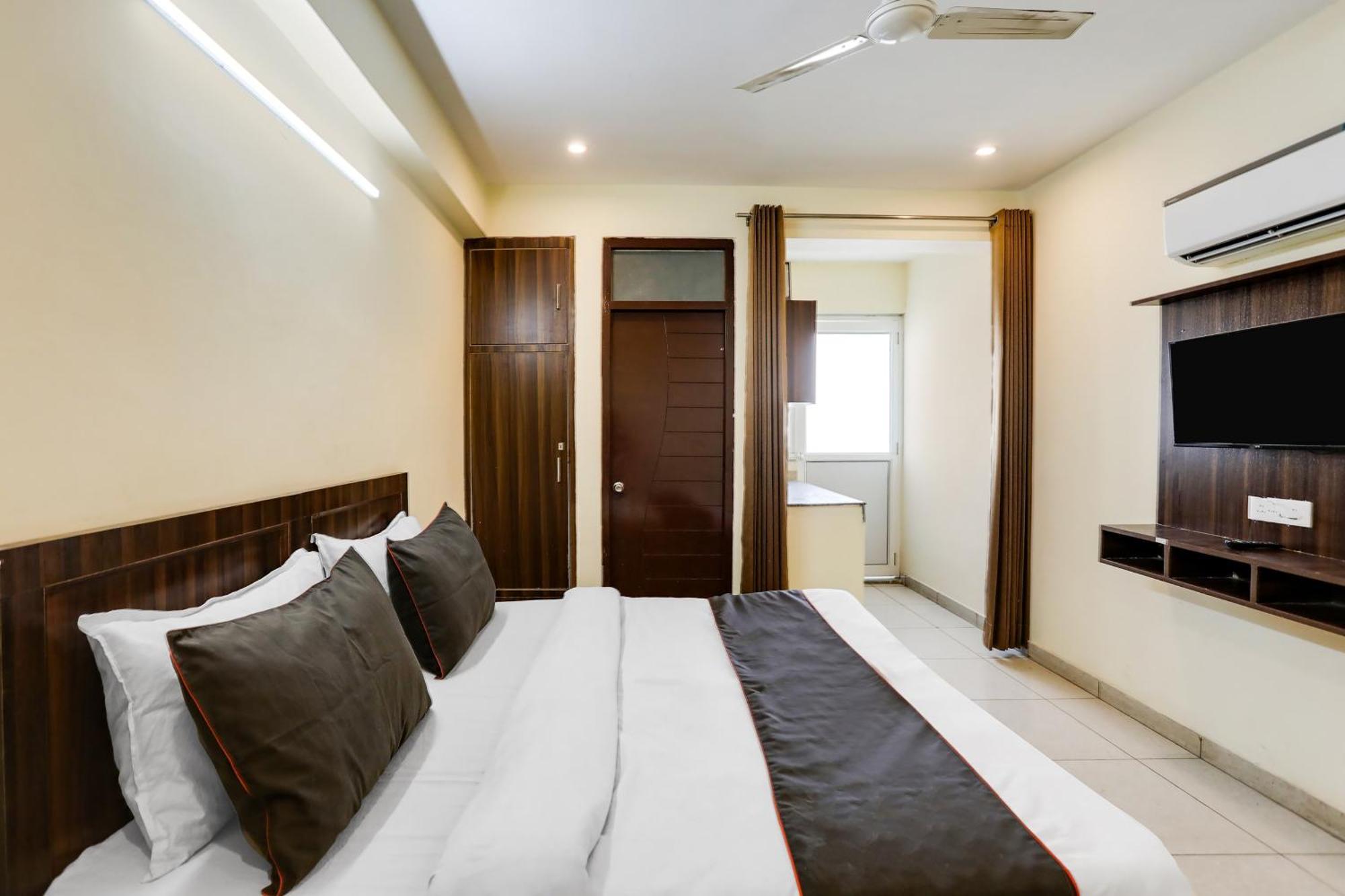 Collection O Mid Town Hotel 4*