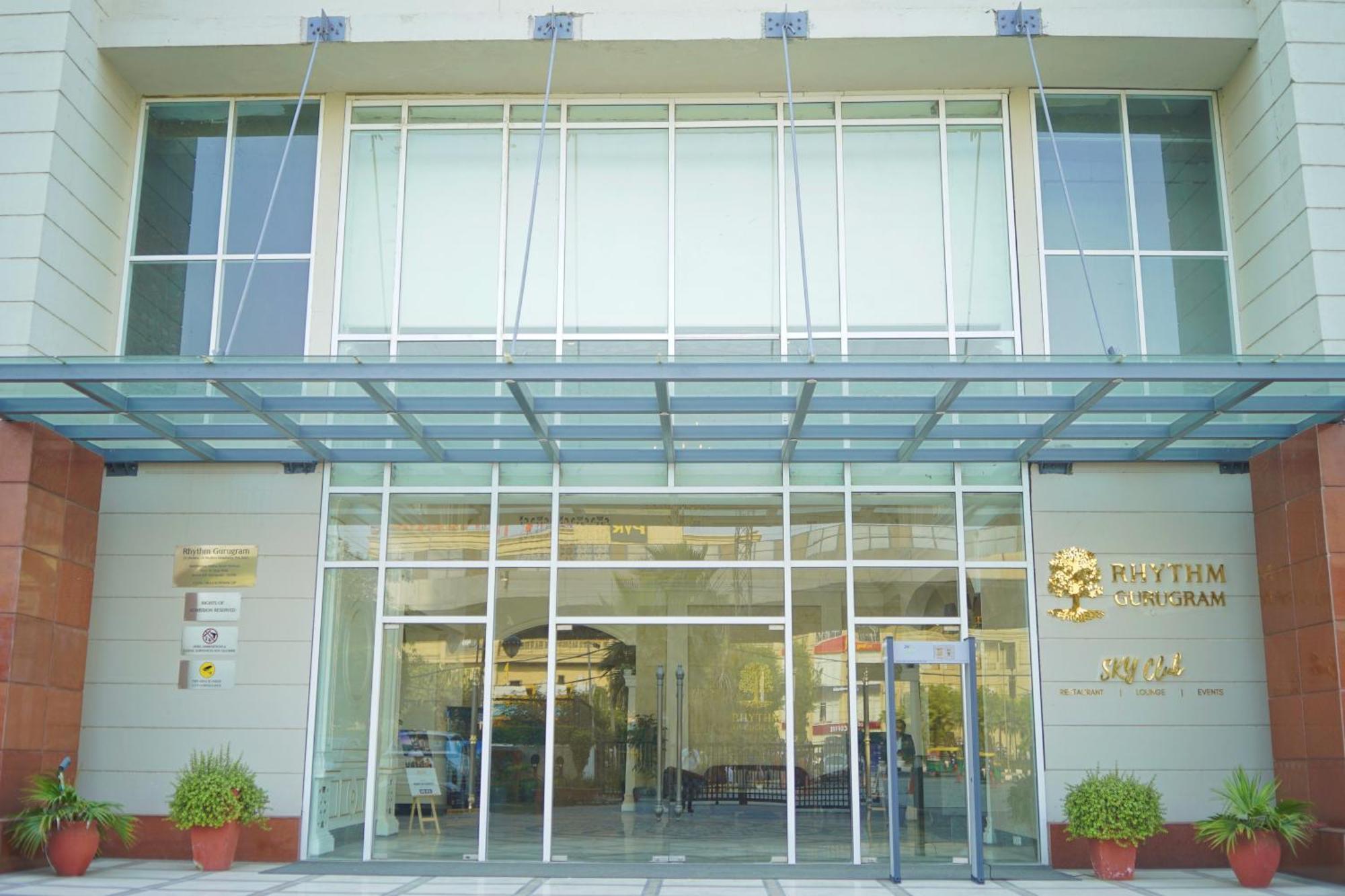 Hotel Rhythm Gurugram & Suites, Sohna Road 4*