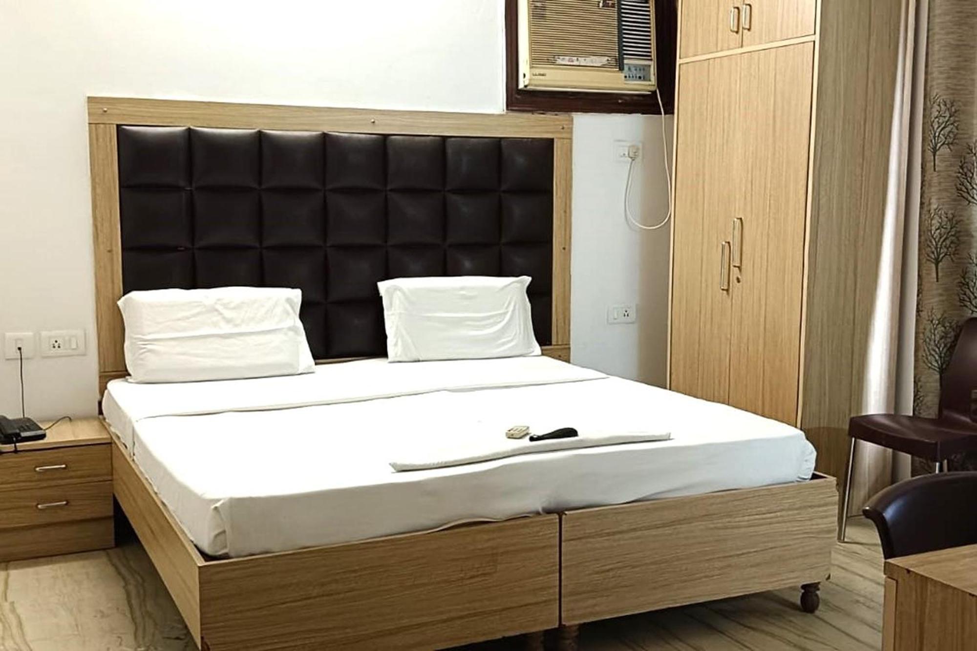 Starr Residancy * Gurgaon
