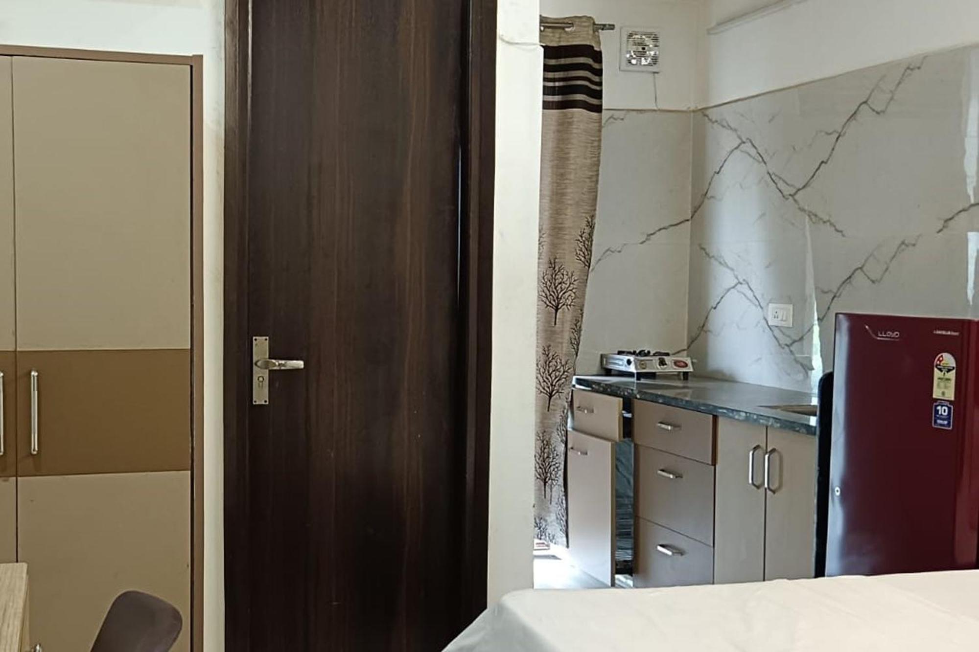 Starr Residancy * Gurgaon