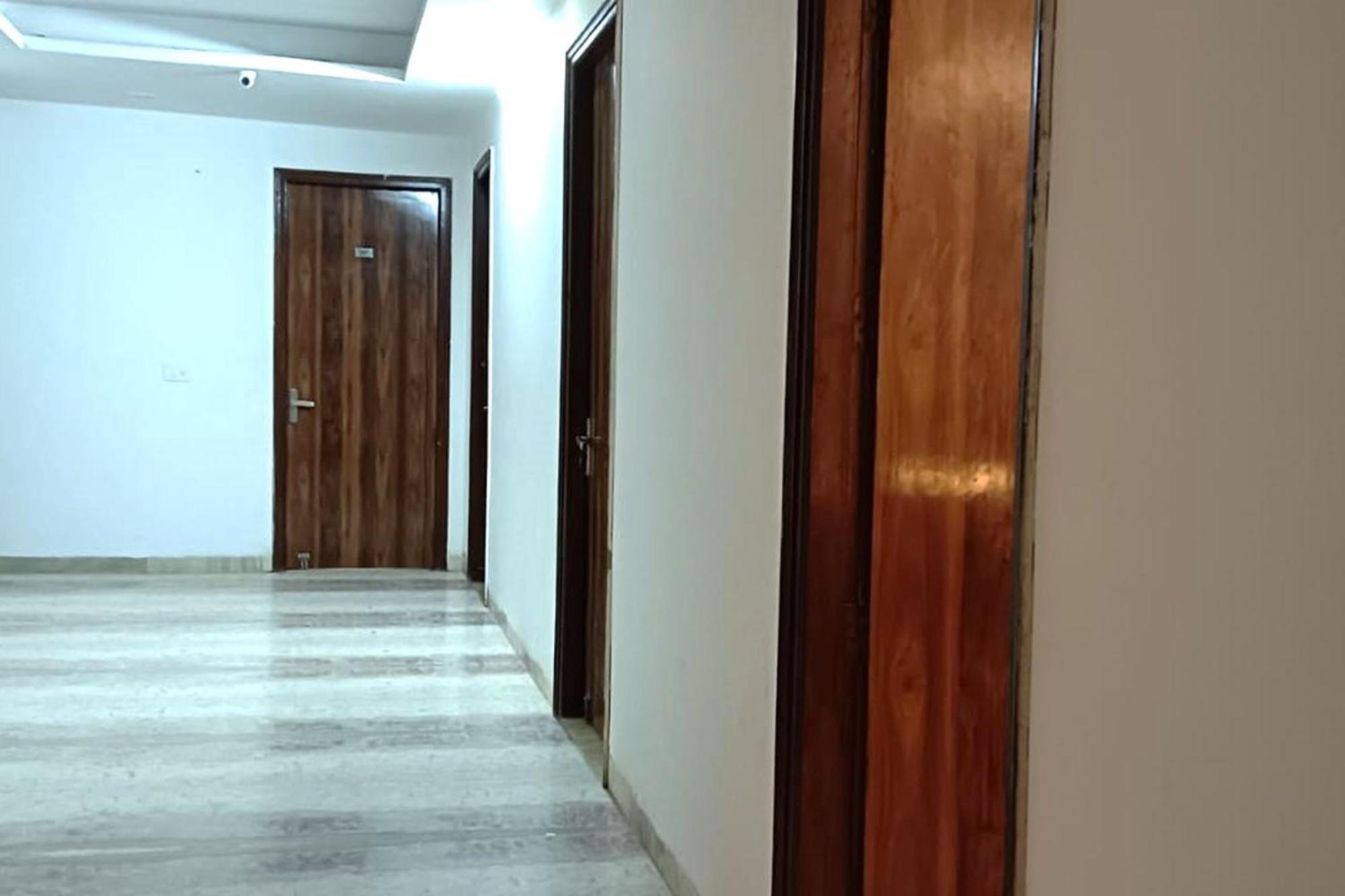 Starr Residancy Hotel Gurgaon