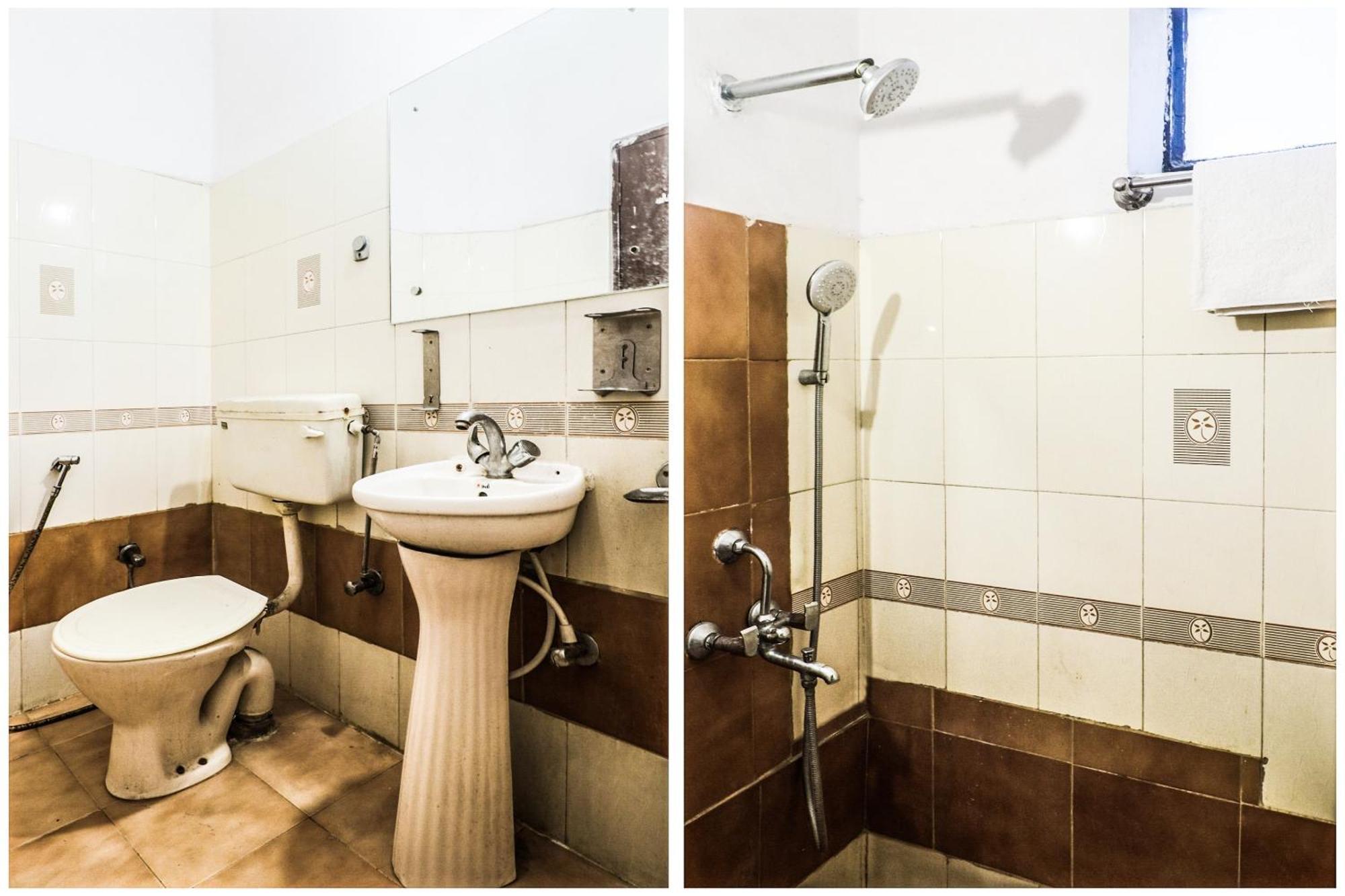 Hotel O Avni Residency