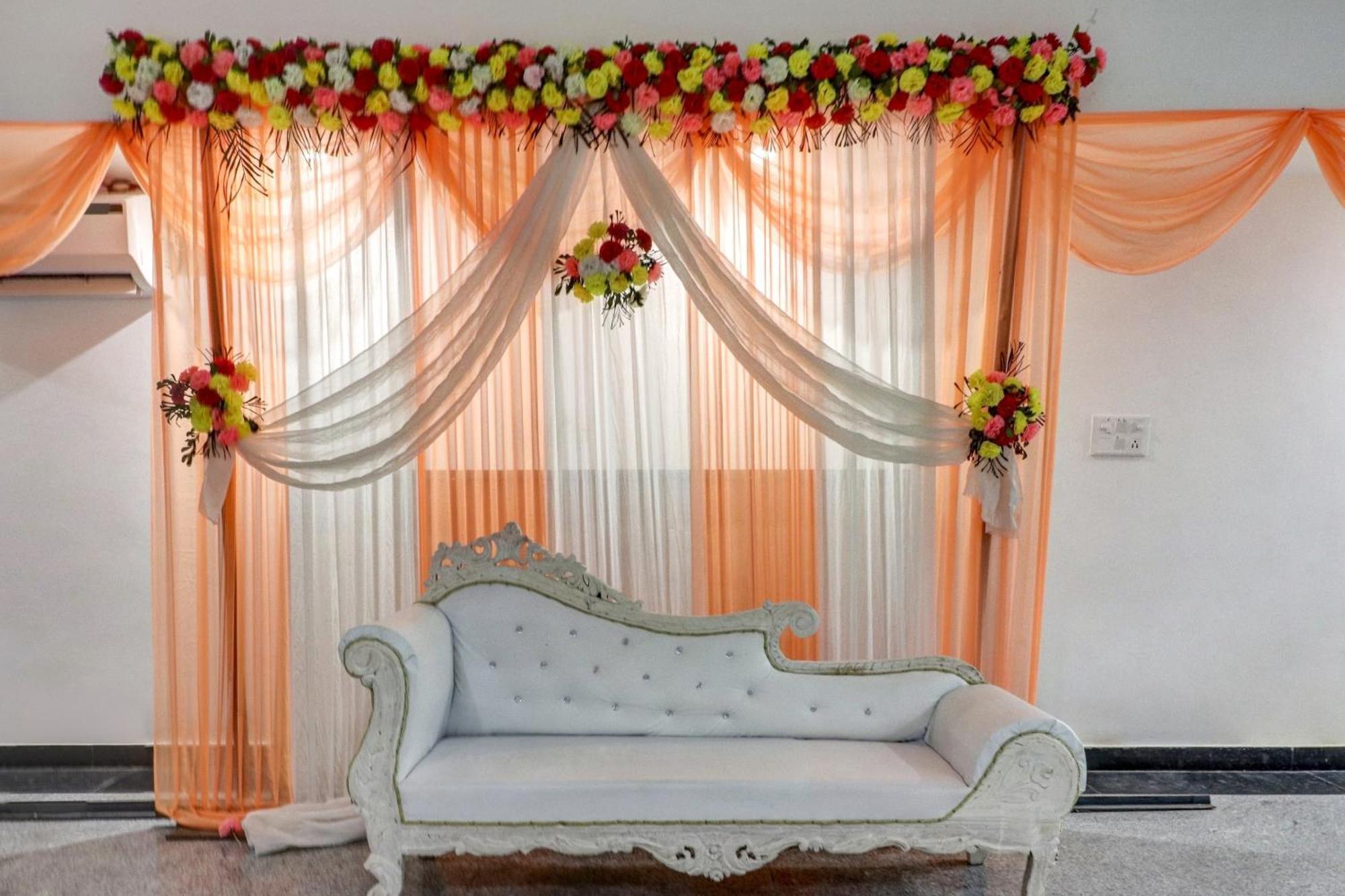 O Rk Residency Hotel 4*