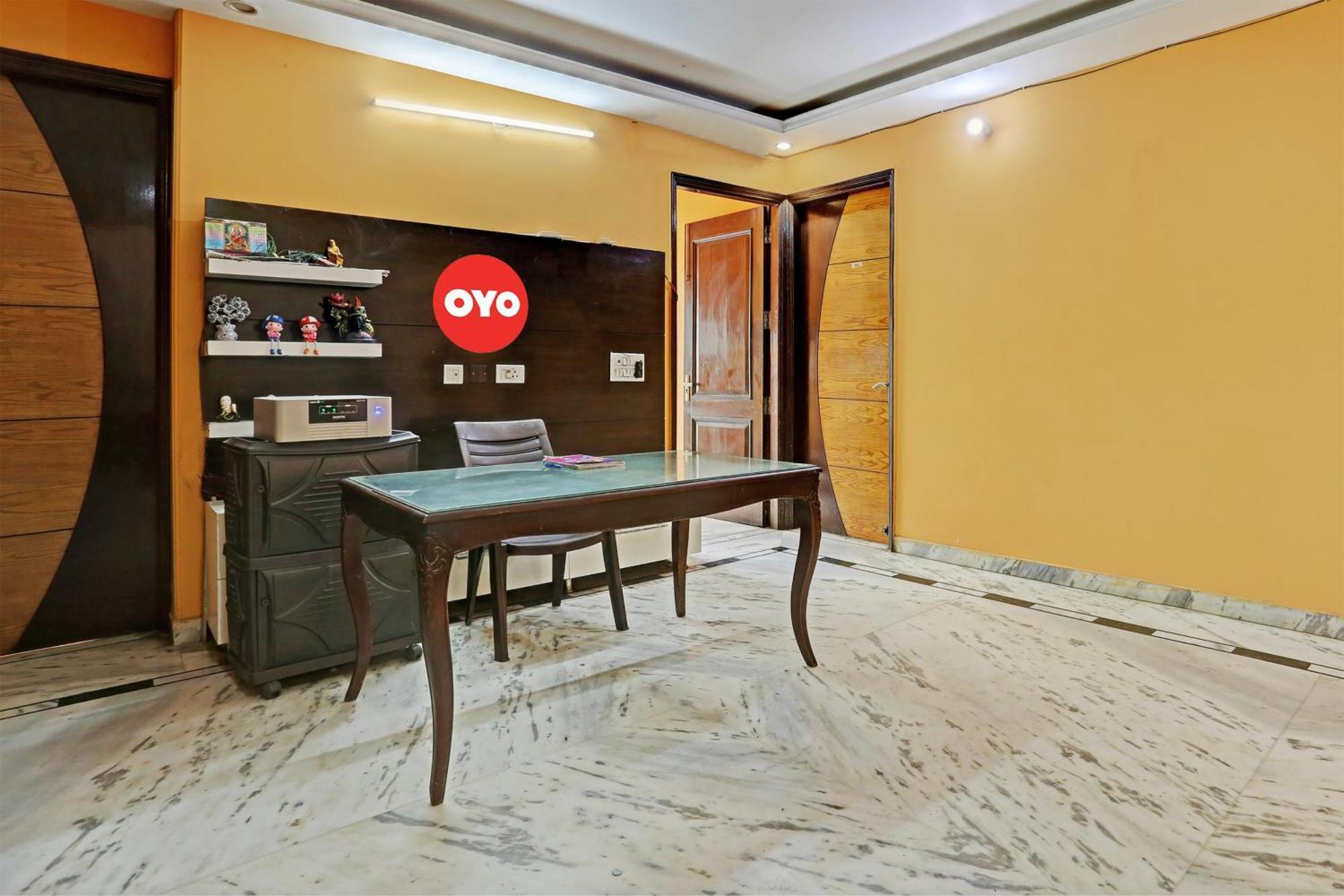 Hotel O Naveen