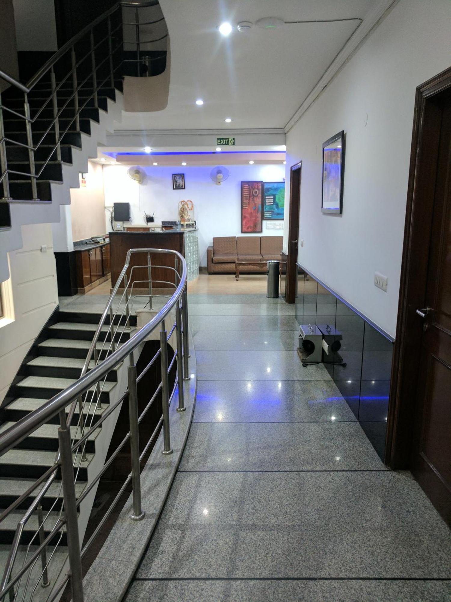 Hotel Exotica Leisure Valley, 3*