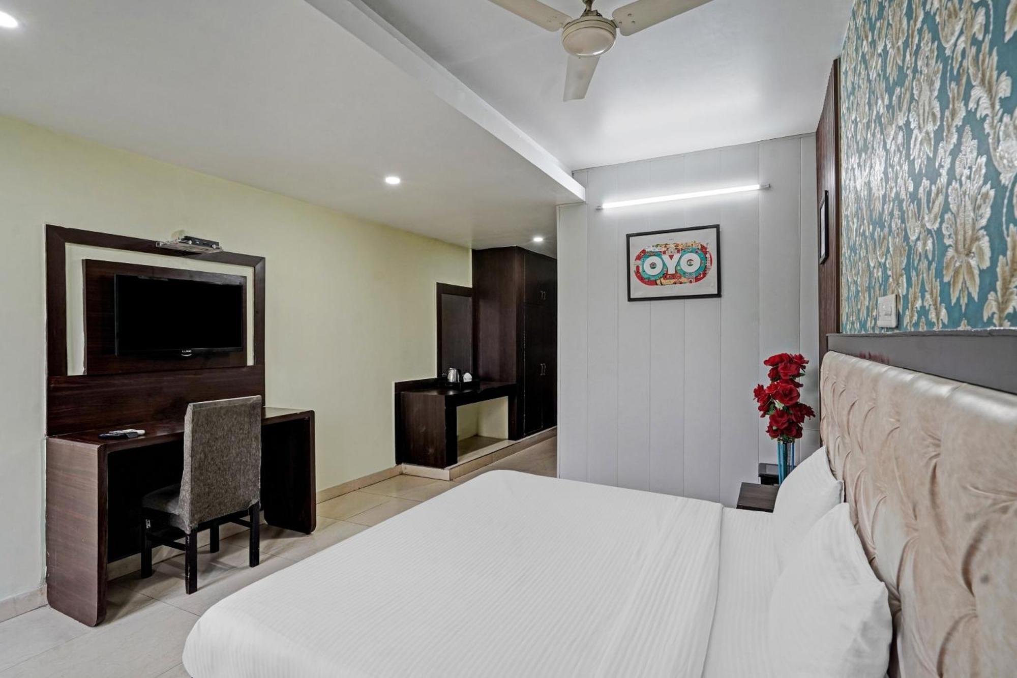 Resort Palette - Jps Residency Gurgaon