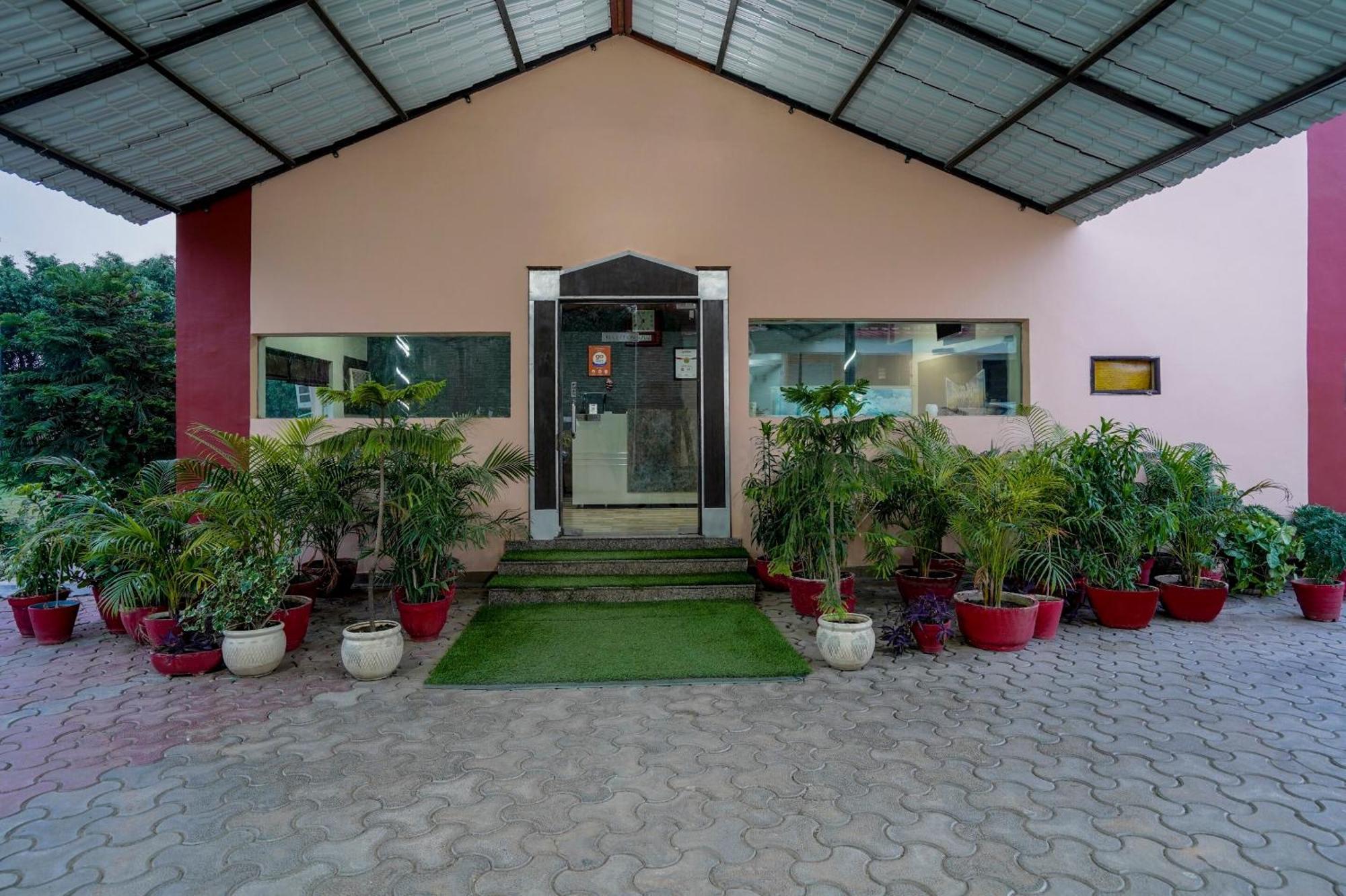 Resort Palette - Jps Residency Gurgaon