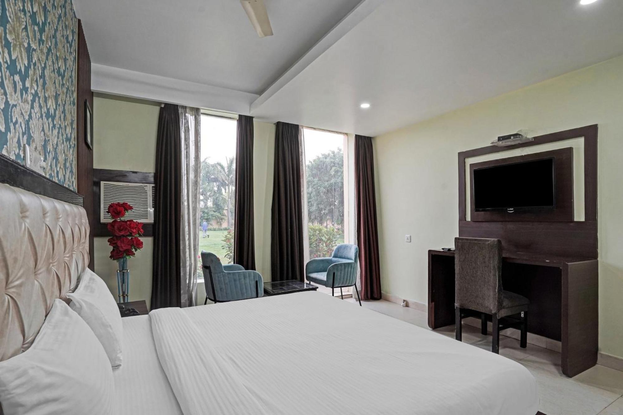 Palette - Jps Residency 3* Gurgaon