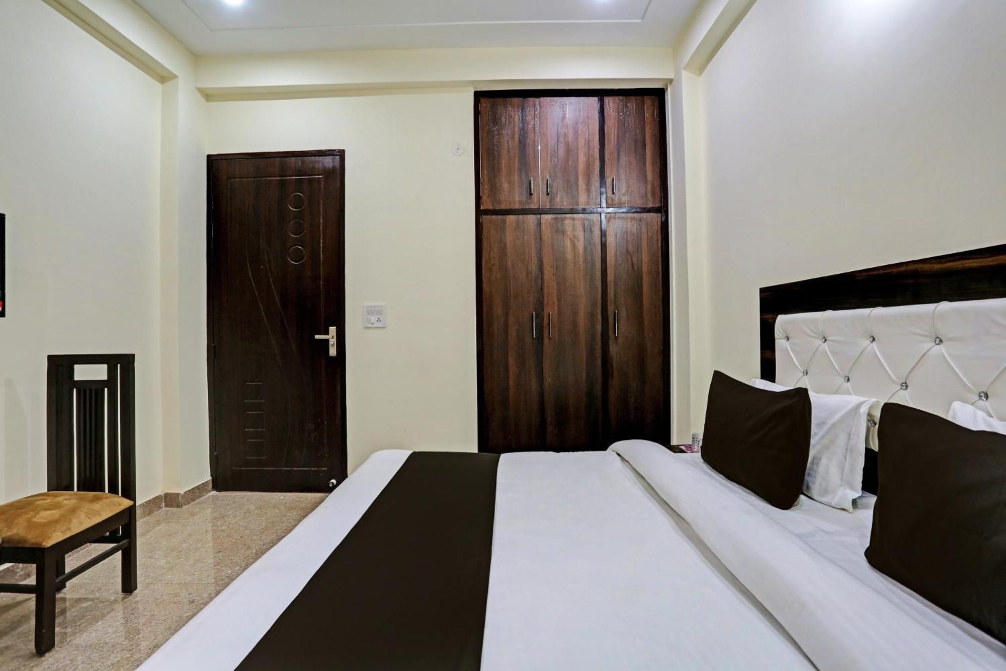 Collection O Rao Estate 3* Gurgaon