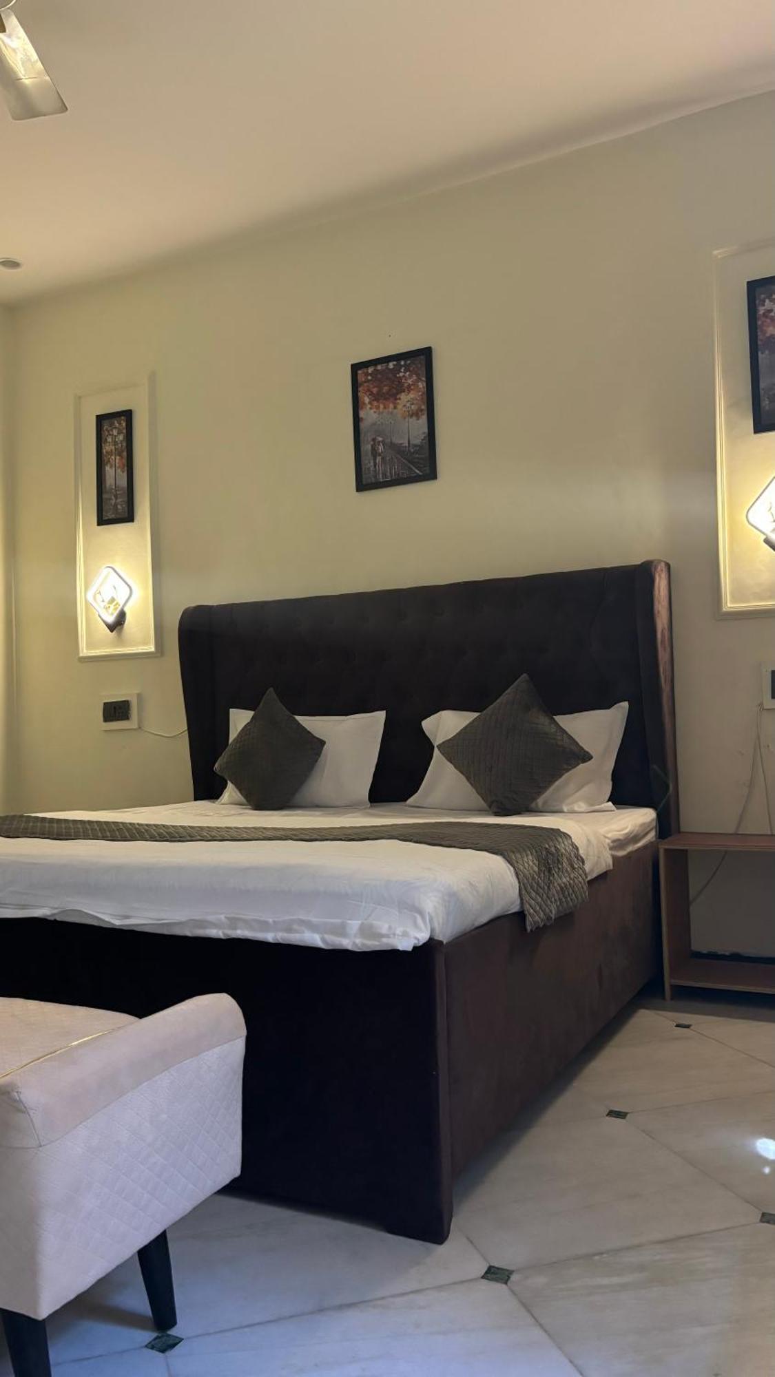 The Nest Cyberhub Gurgaon