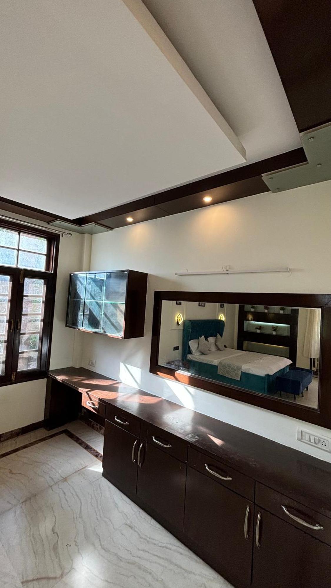 The Nest Cyberhub * Gurgaon