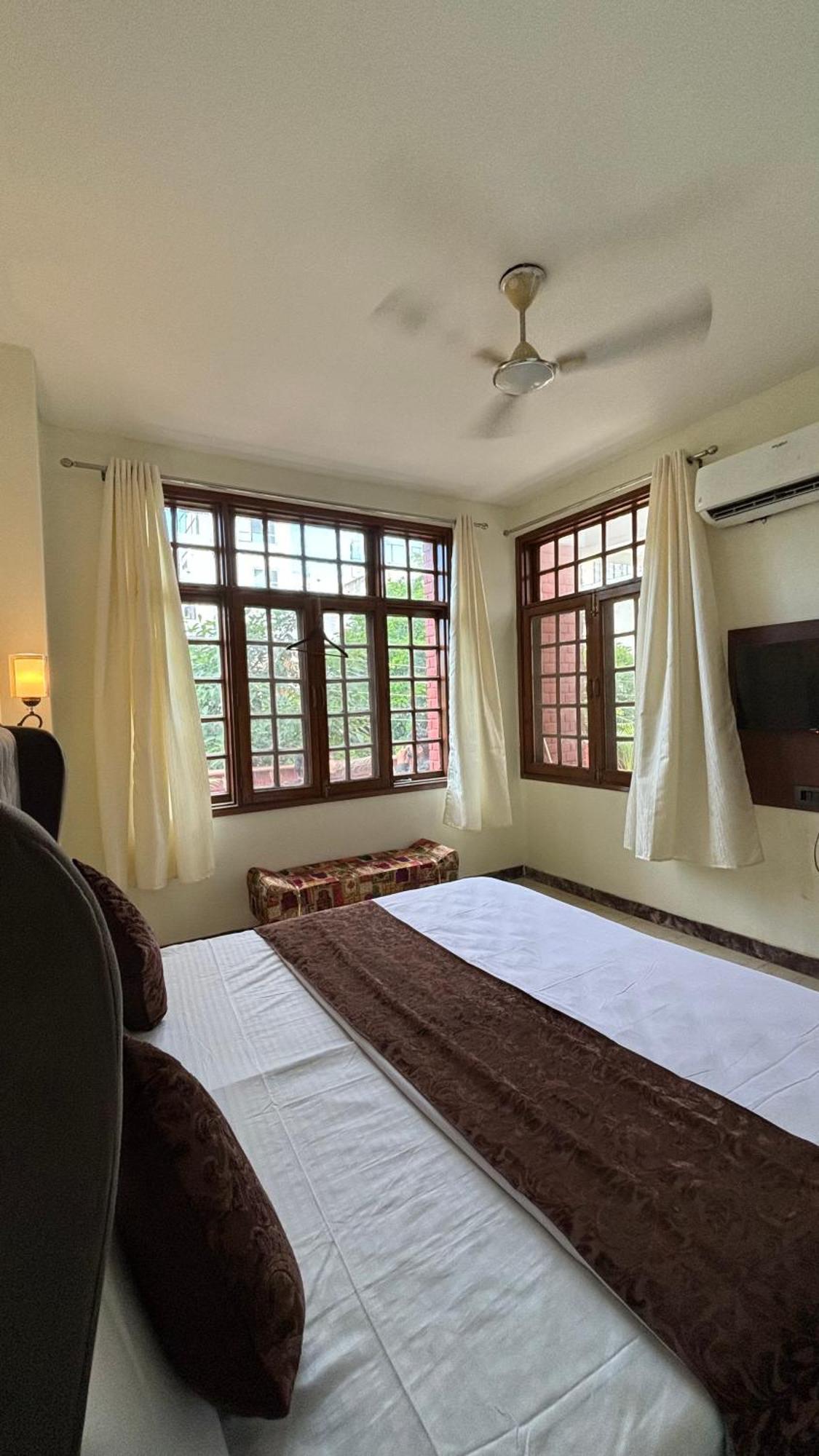 Guest house The Nest Cyberhub *