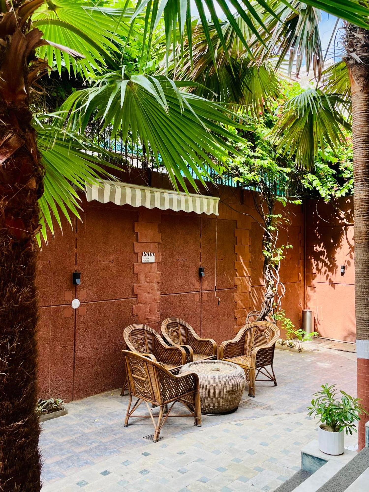 Firebrick Boutique Residences - Garnet House Hotel 4*