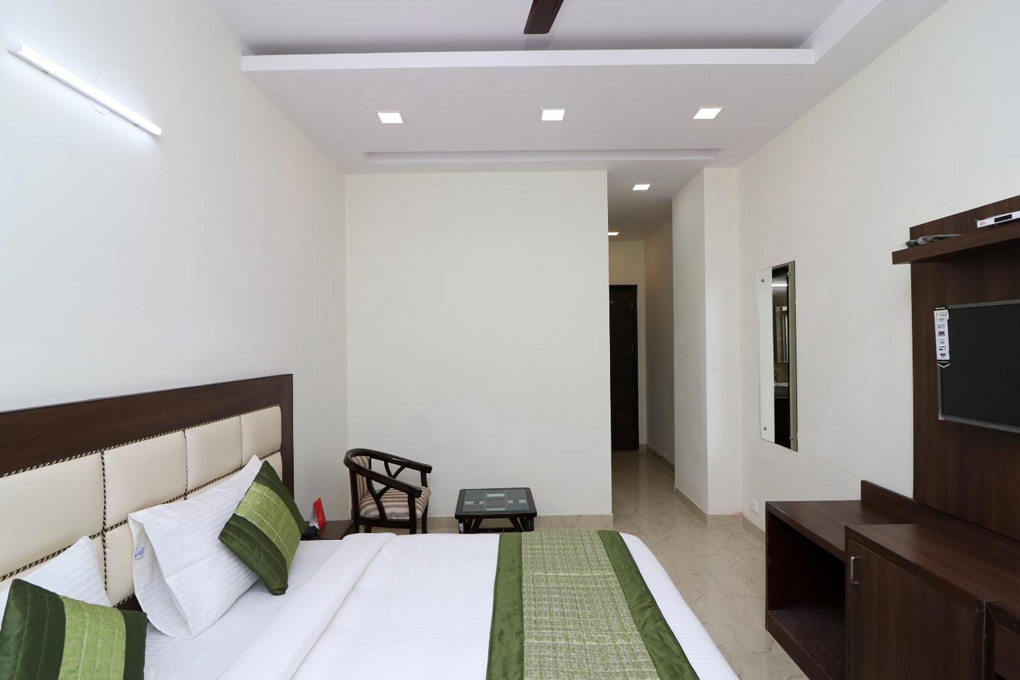 Sks Hospitality Guest house Gurgaon