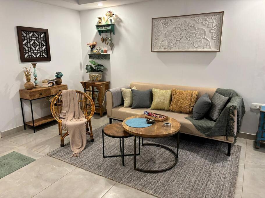 Apartment Erik - Apt, Free Parking & Wi-fi *