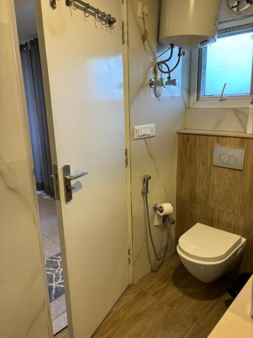 Erik - Apt, Free Parking & Wi-fi * Gurgaon