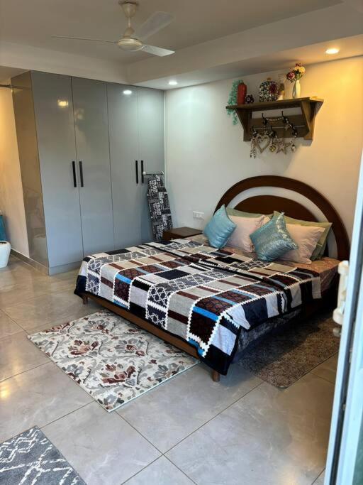 Erik - Apt, Free Parking & Wi-fi Apartment *