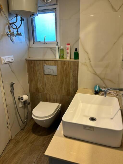 Erik - Apt, Free Parking & Wi-fi * Gurgaon
